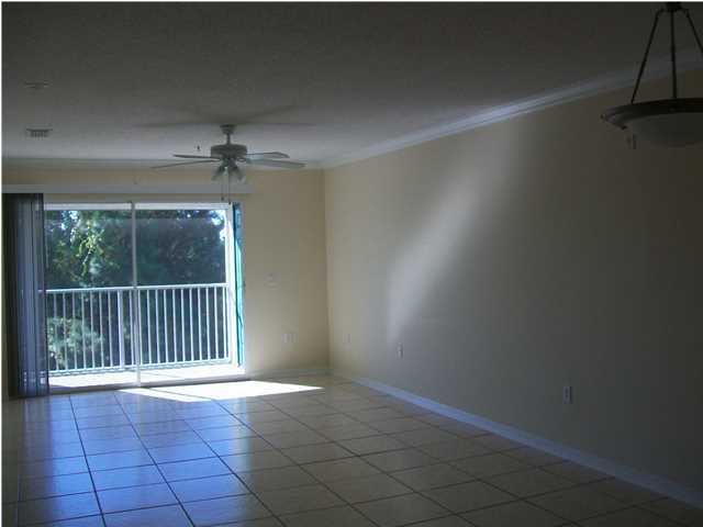 FLORIDA CLUB - Residential Lease