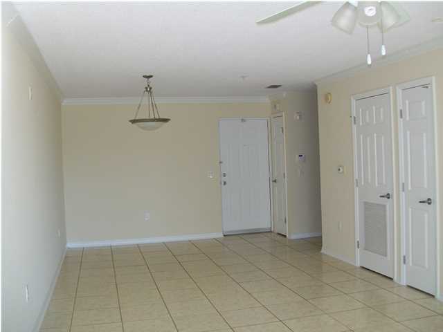 FLORIDA CLUB - Residential Lease