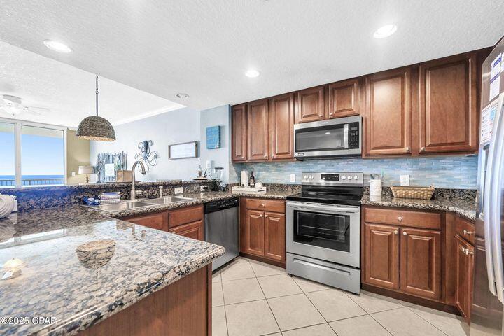 PALAZZO CONDOMINIUM - Residential