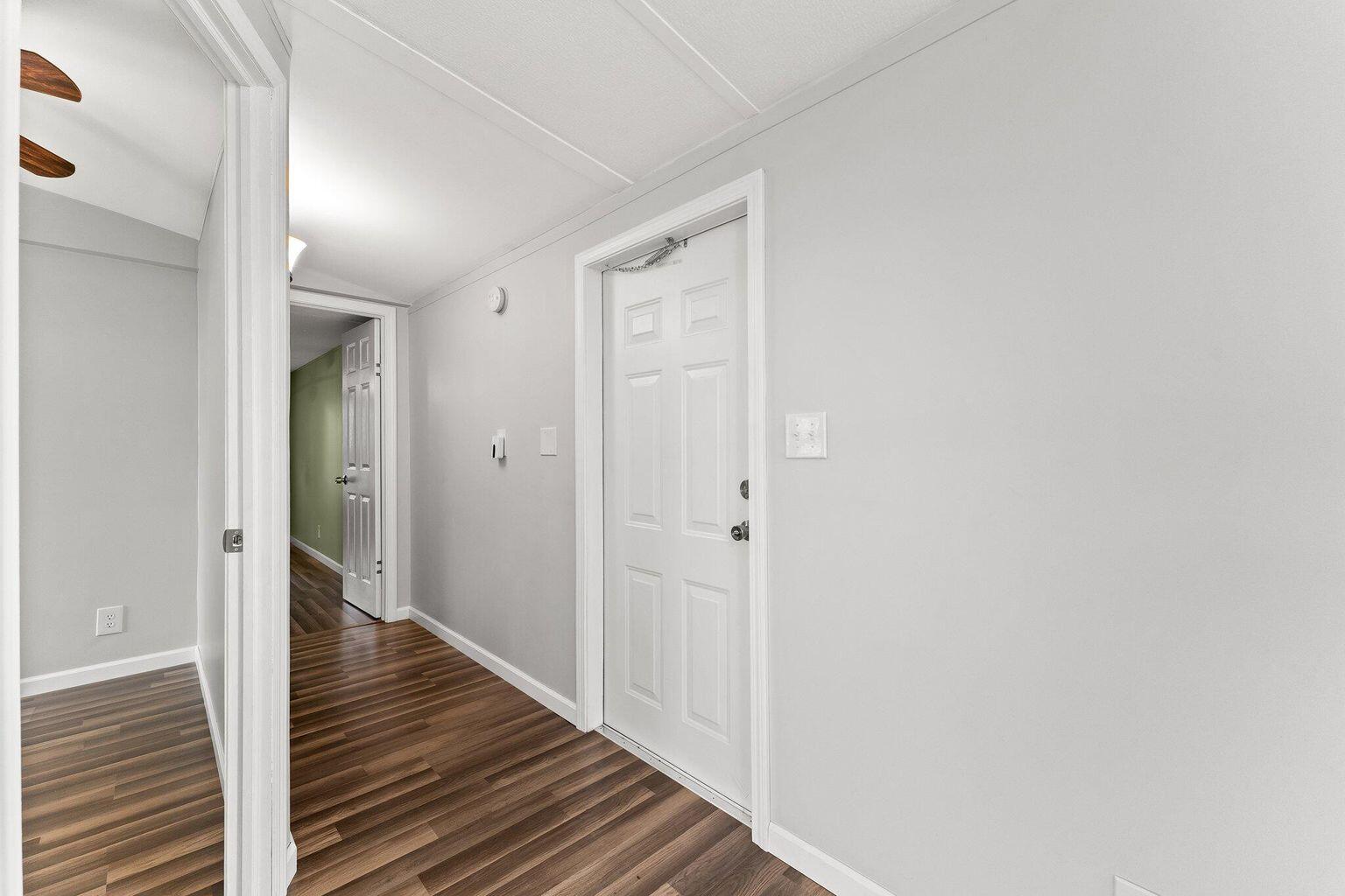 NORTH LAGOON OAKS - Residential