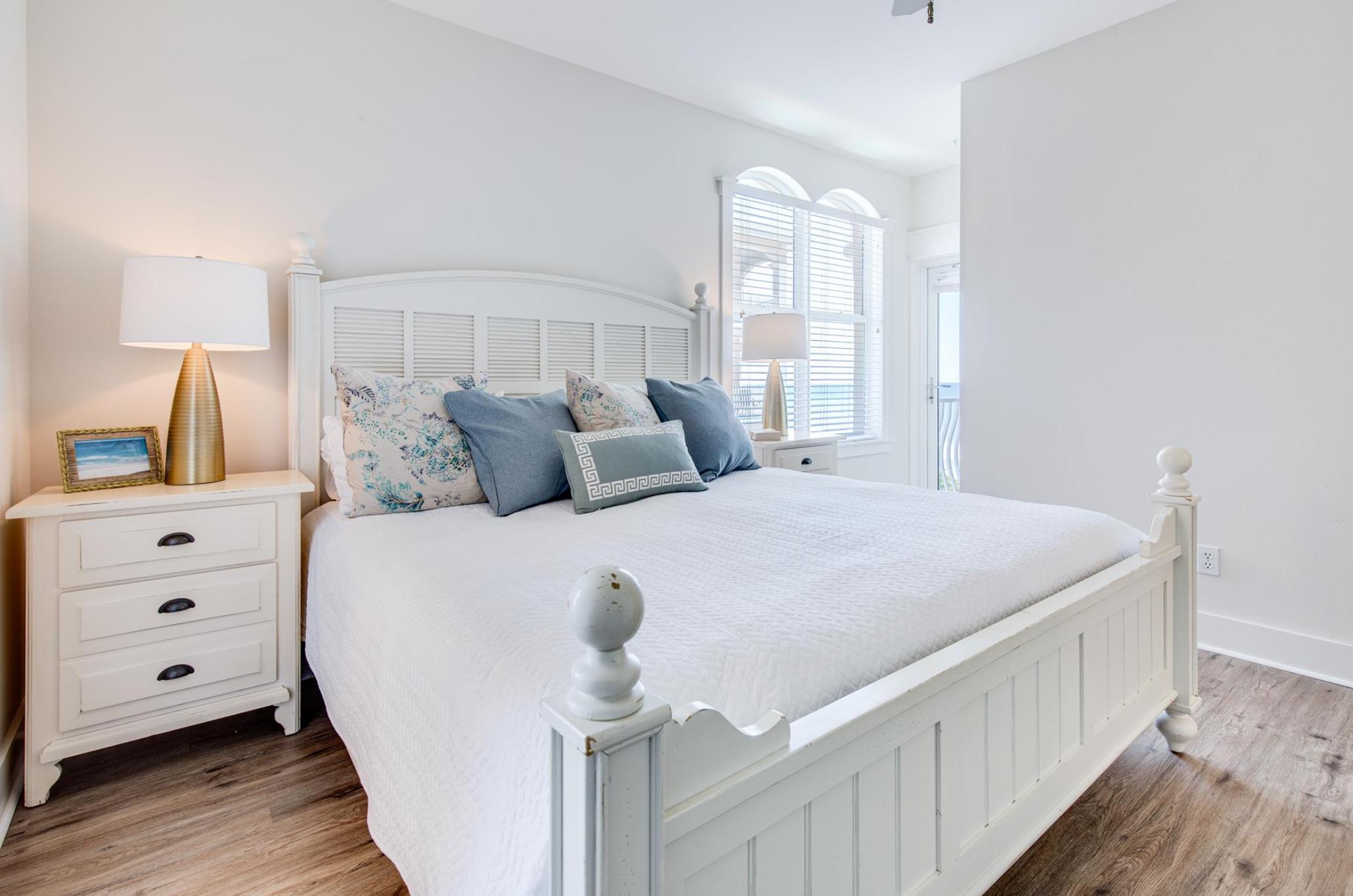 MONTEREY CONDO - Residential