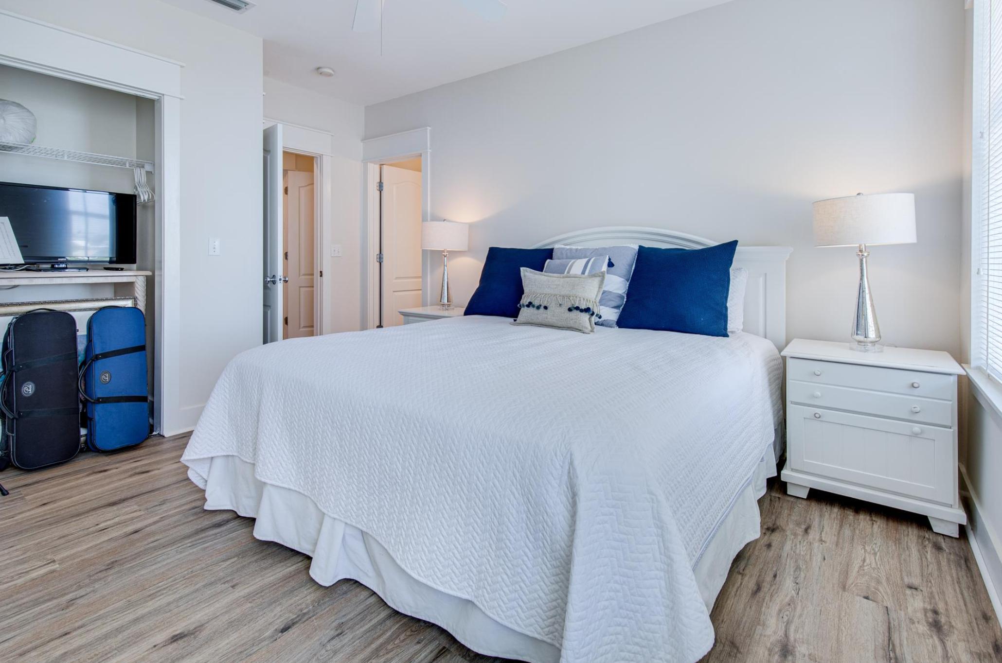 MONTEREY CONDO - Residential