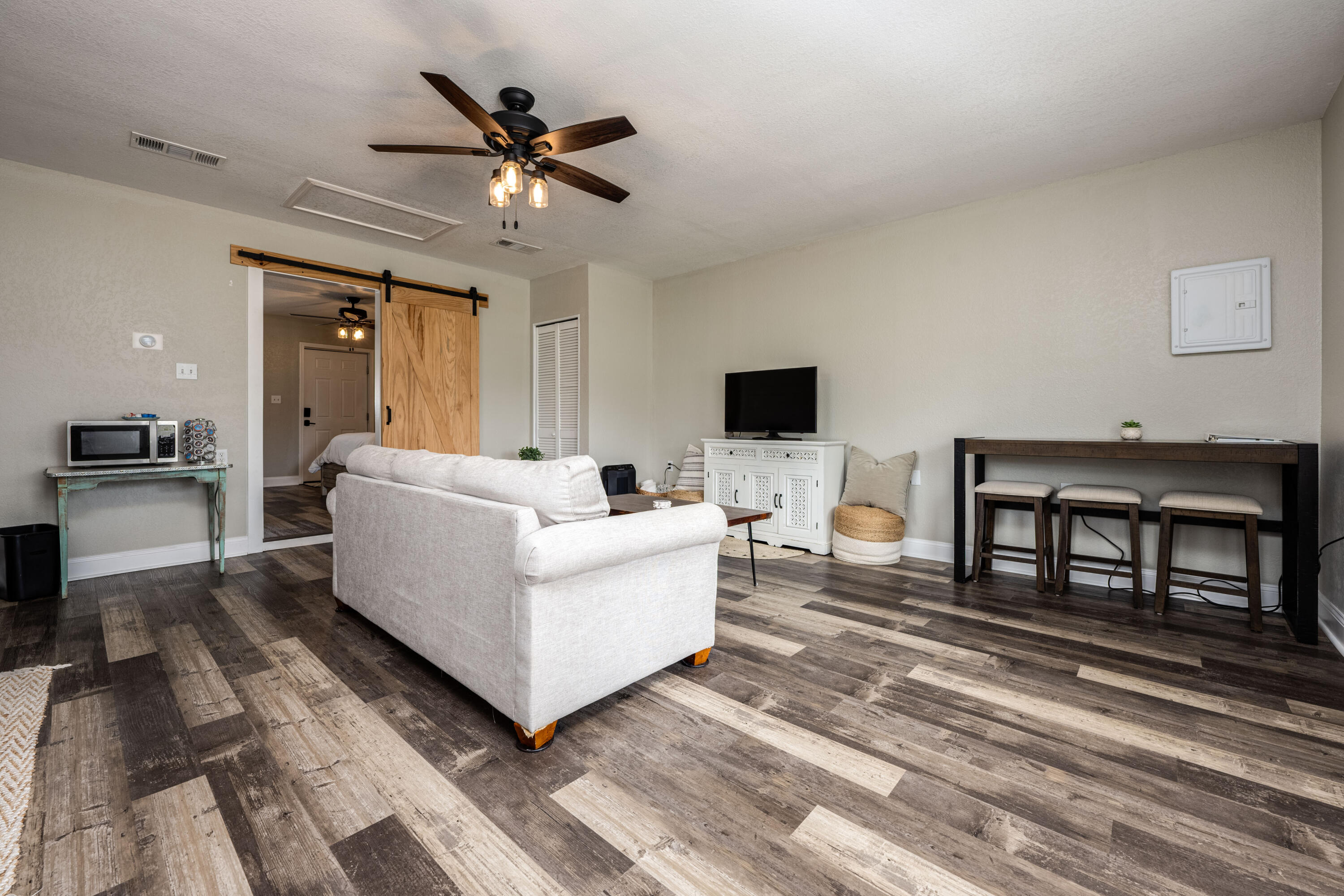 FIELD S/D 2ND ADDN - Residential