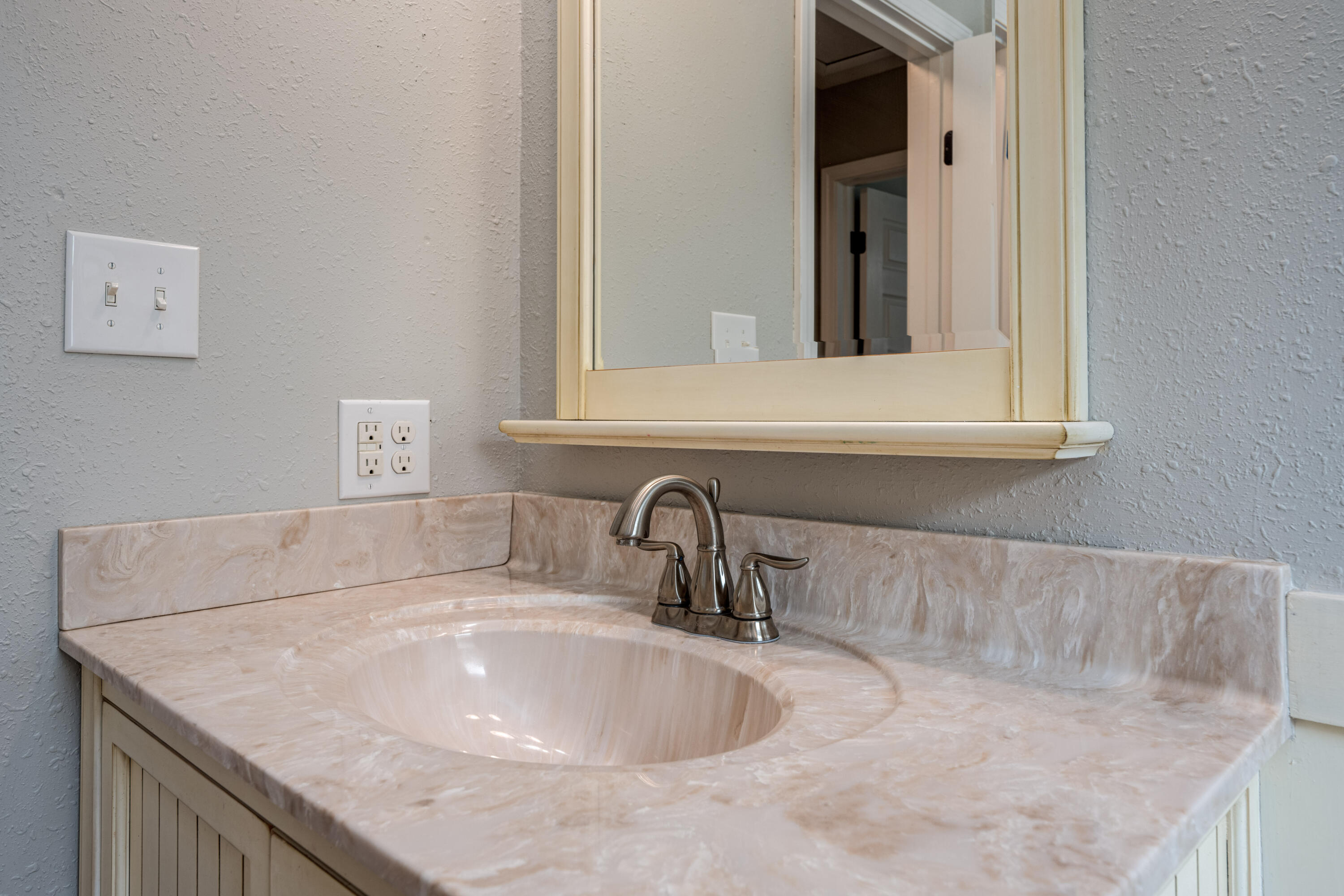 FIELD S/D 2ND ADDN - Residential