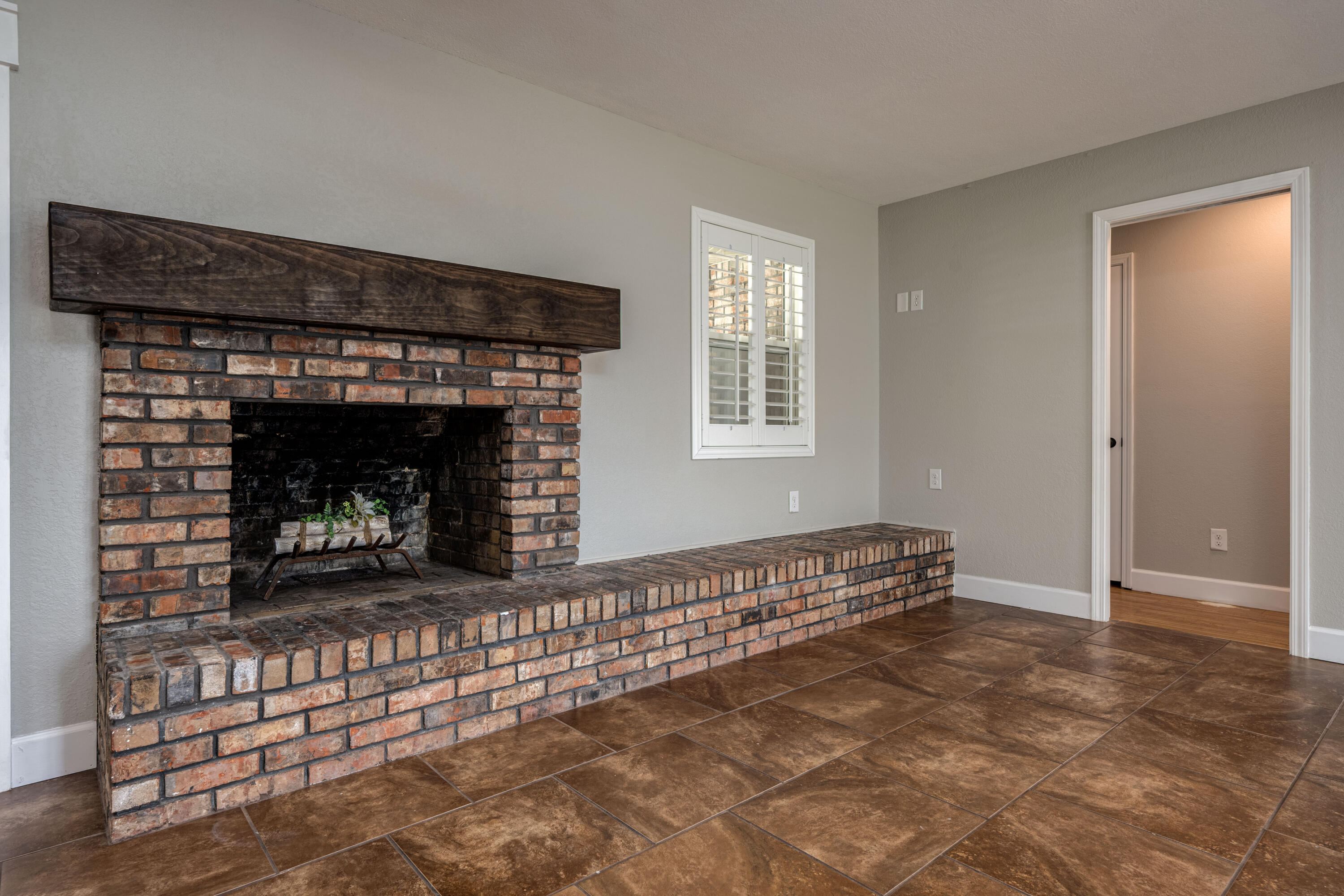 FIELD S/D 2ND ADDN - Residential