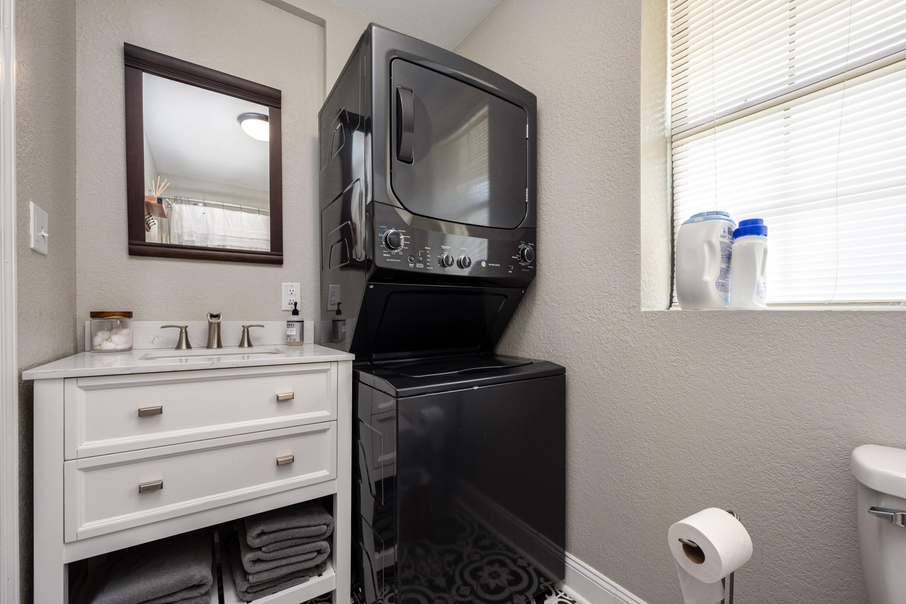 FIELD S/D 2ND ADDN - Residential