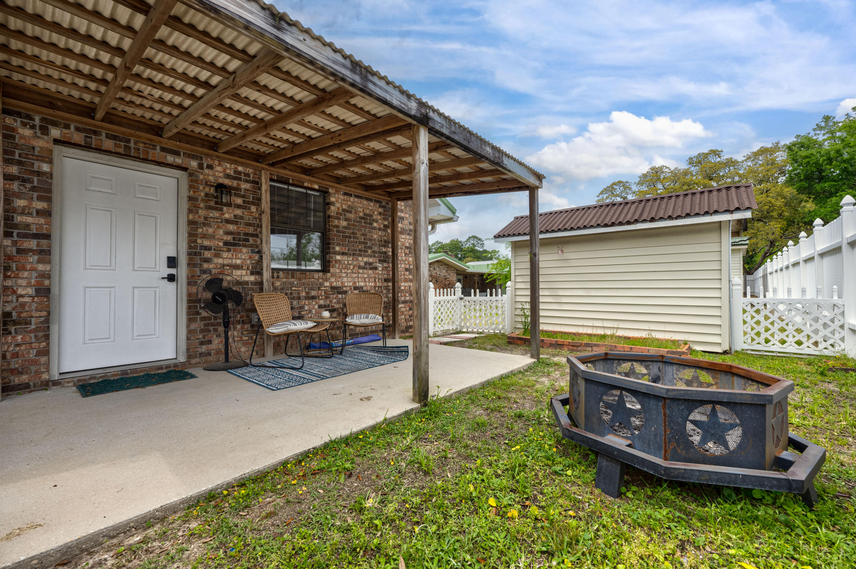 FIELD S/D 2ND ADDN - Residential