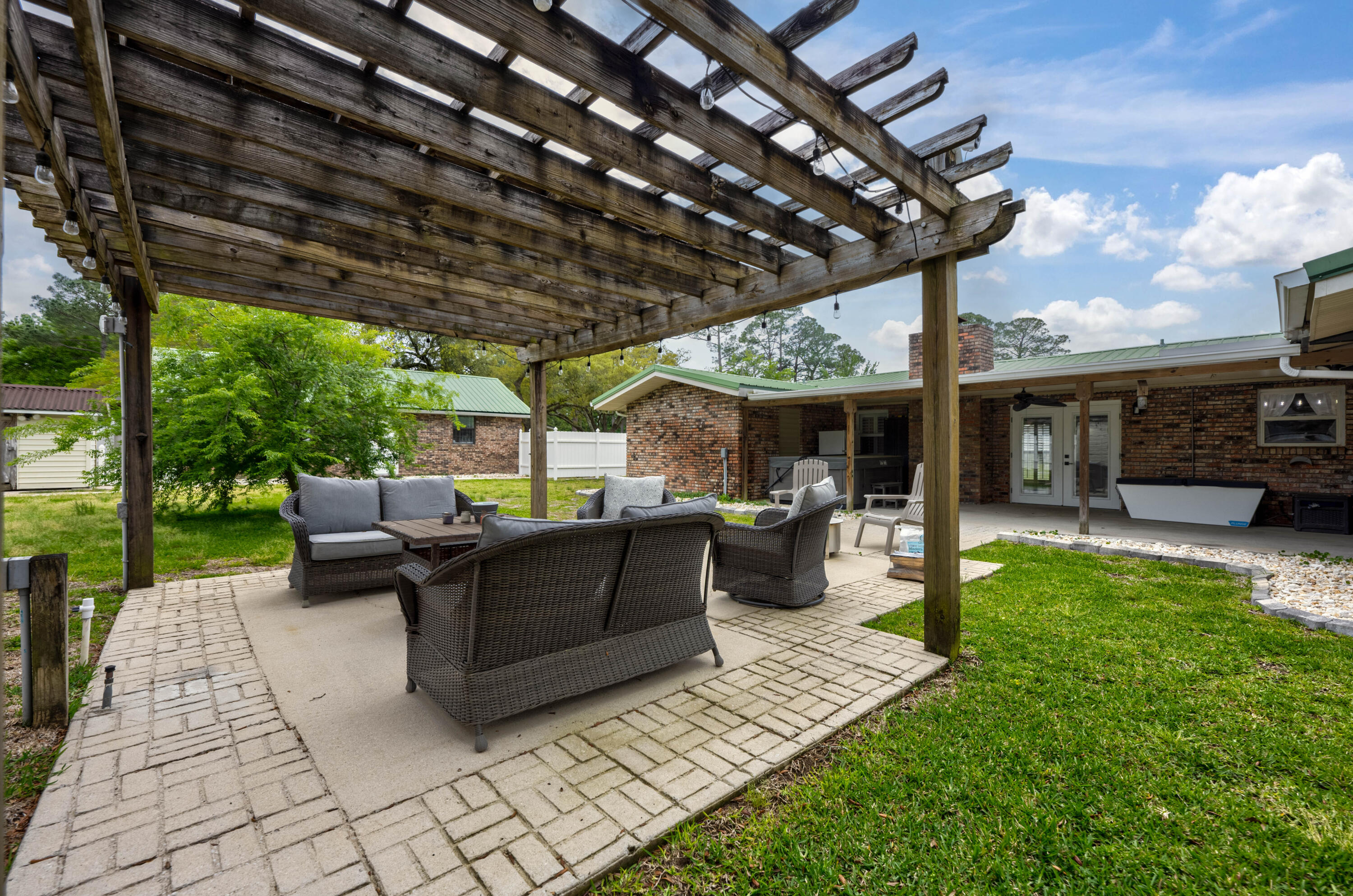 FIELD S/D 2ND ADDN - Residential