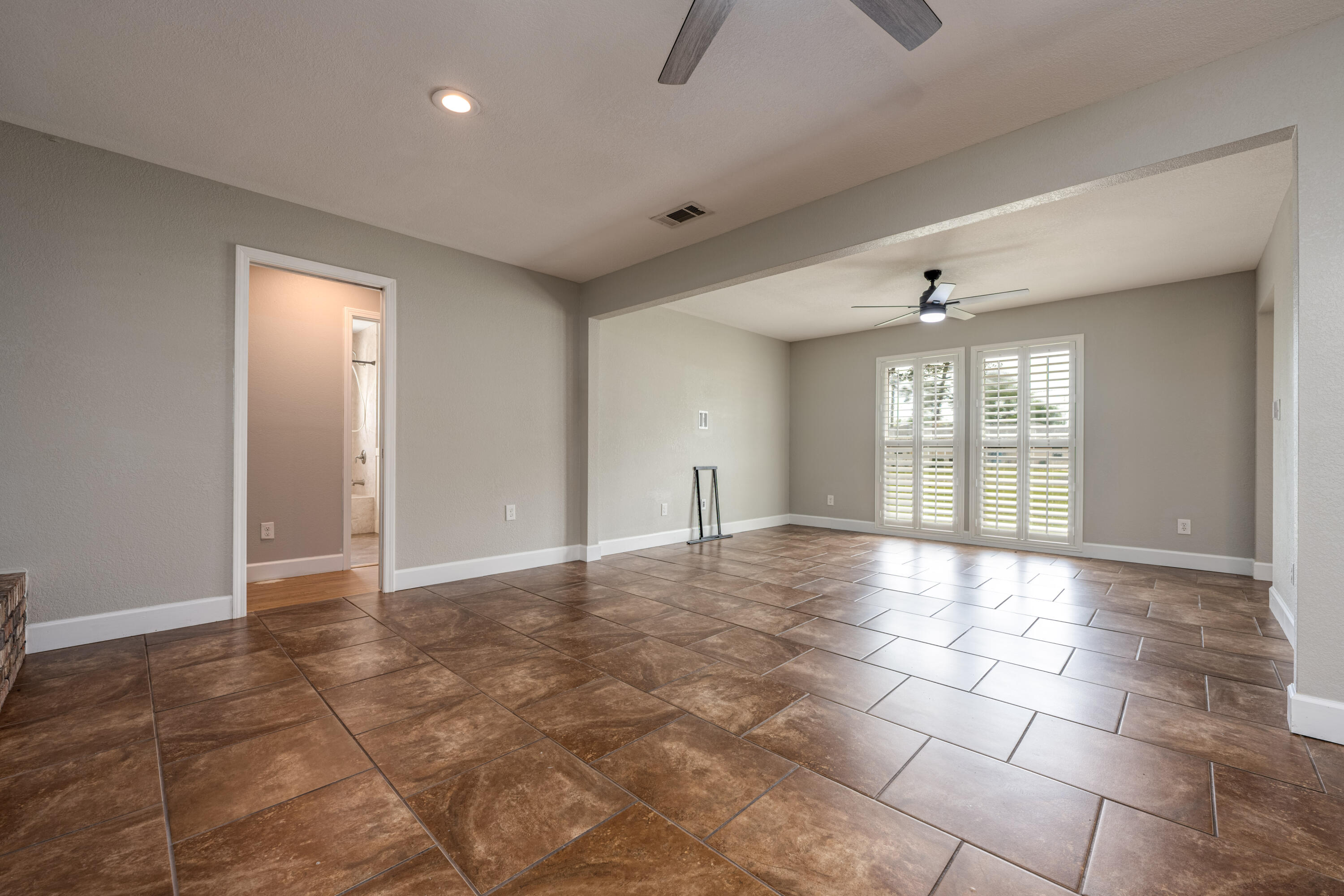 FIELD S/D 2ND ADDN - Residential