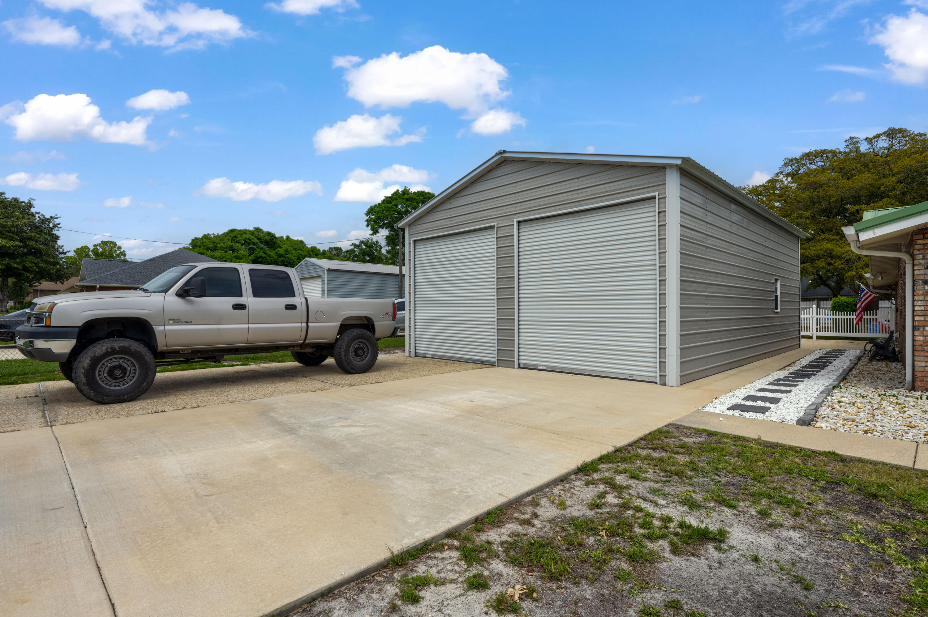 FIELD S/D 2ND ADDN - Residential