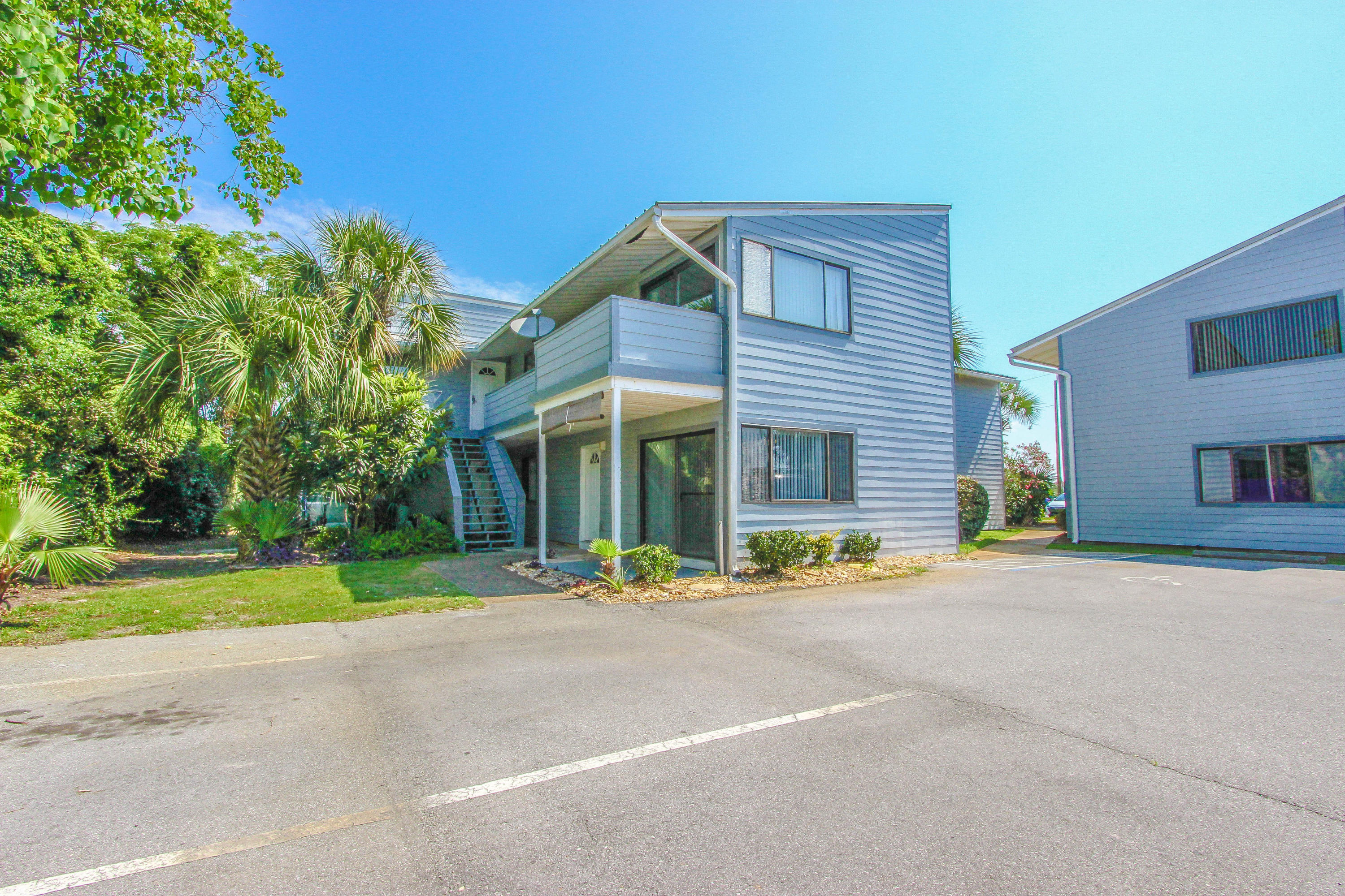 SURFSONG CONDO OF DESTIN - Residential