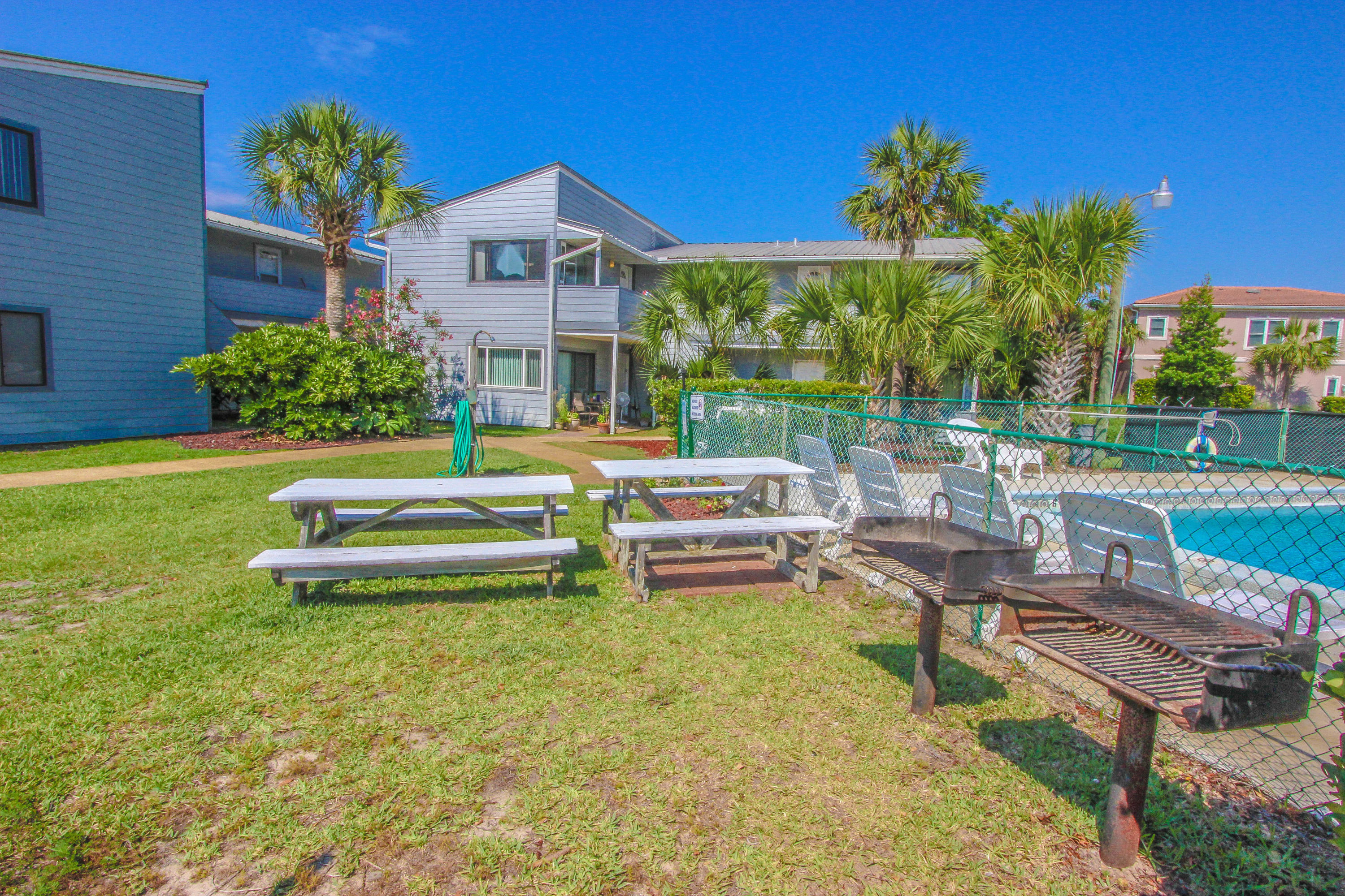 SURFSONG CONDO OF DESTIN - Residential
