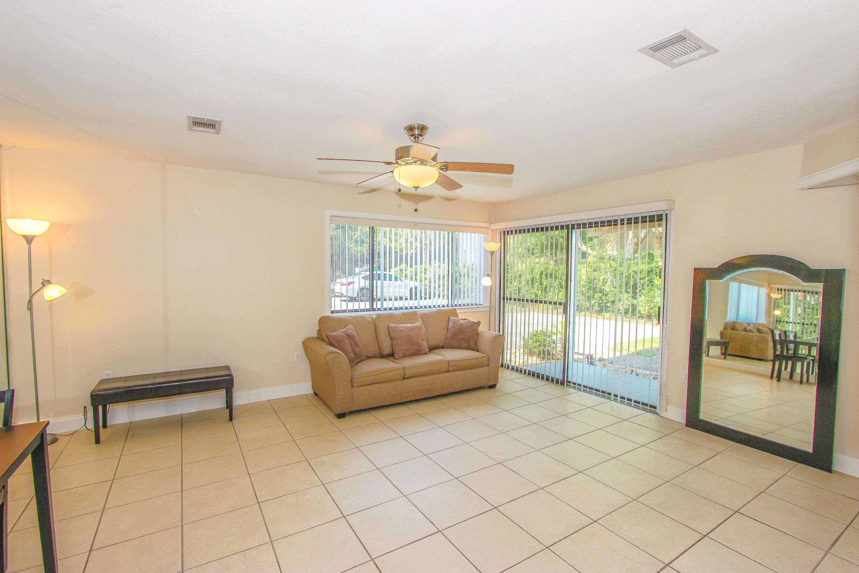 SURFSONG CONDO OF DESTIN - Residential