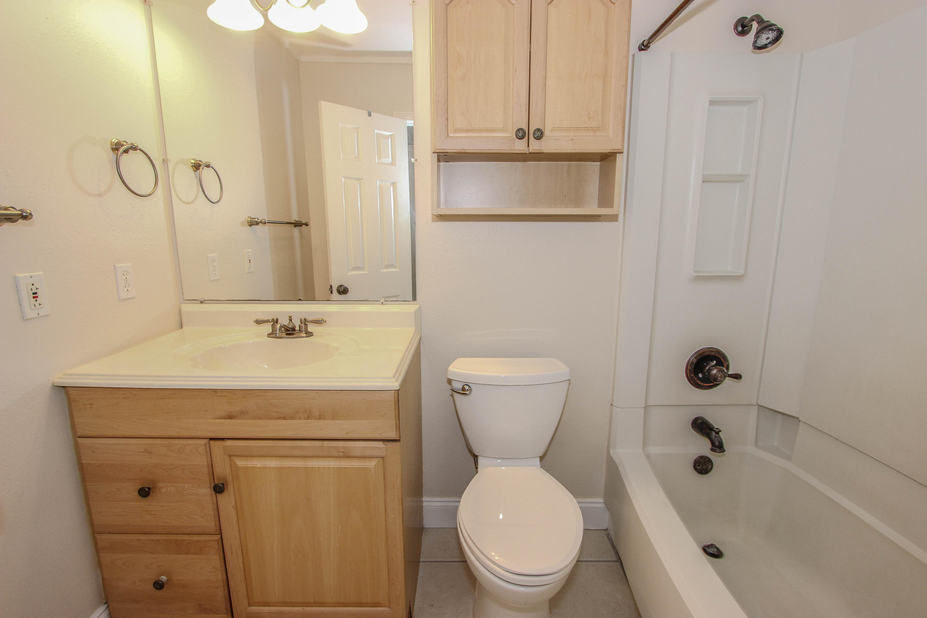 SURFSONG CONDO OF DESTIN - Residential