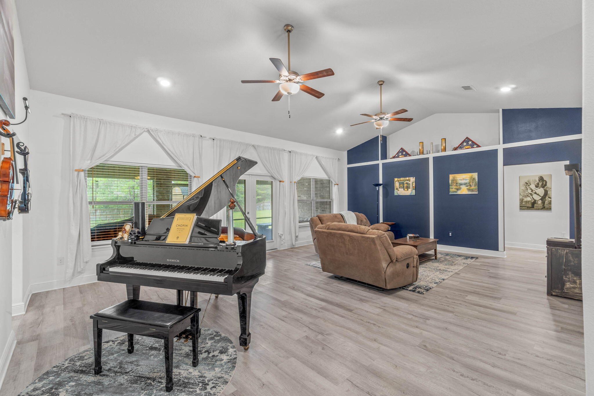 Holly By the Sea - Residential