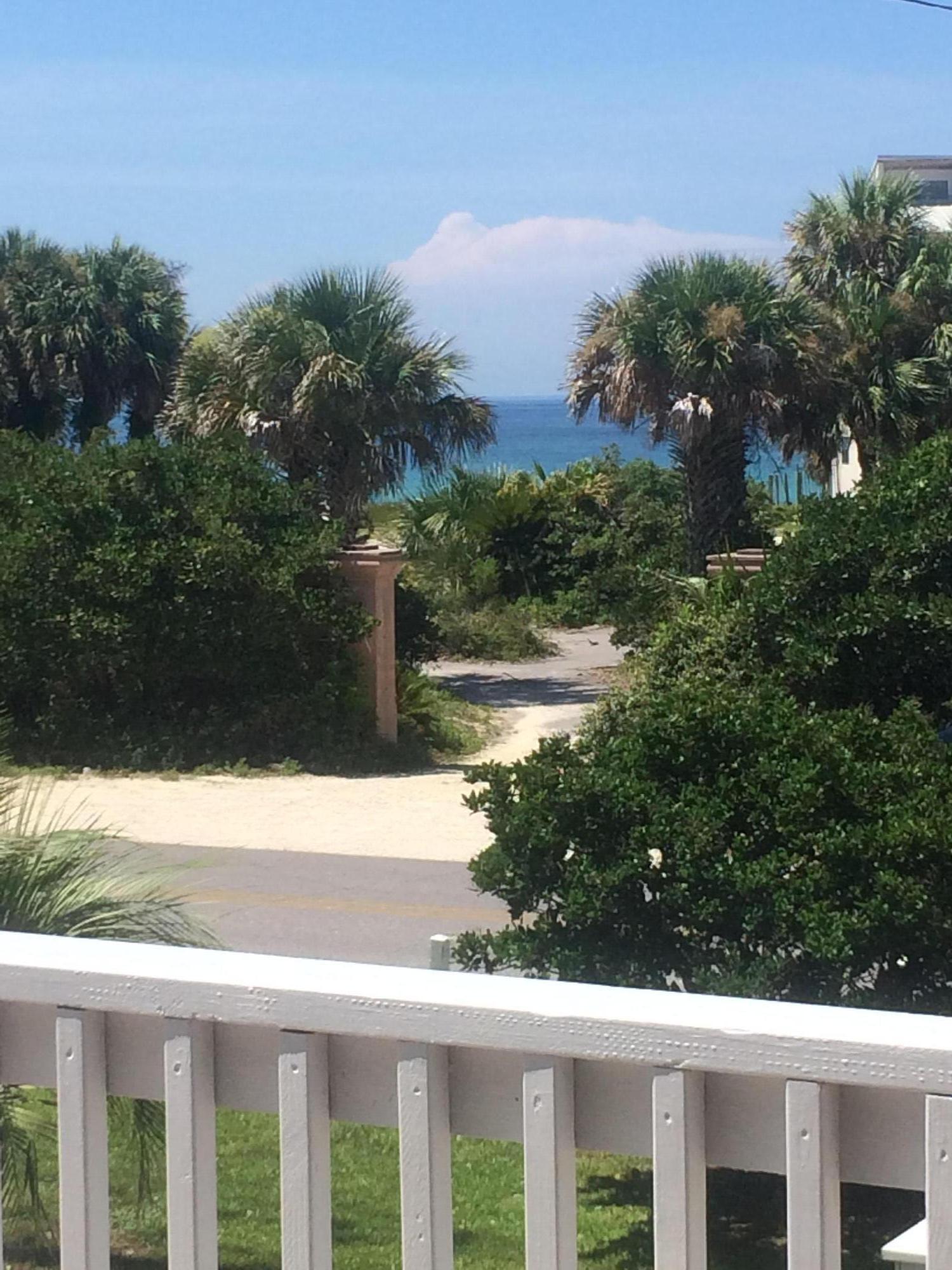 SANDCASTLES BY THE SEA T/H PH 1 - Residential