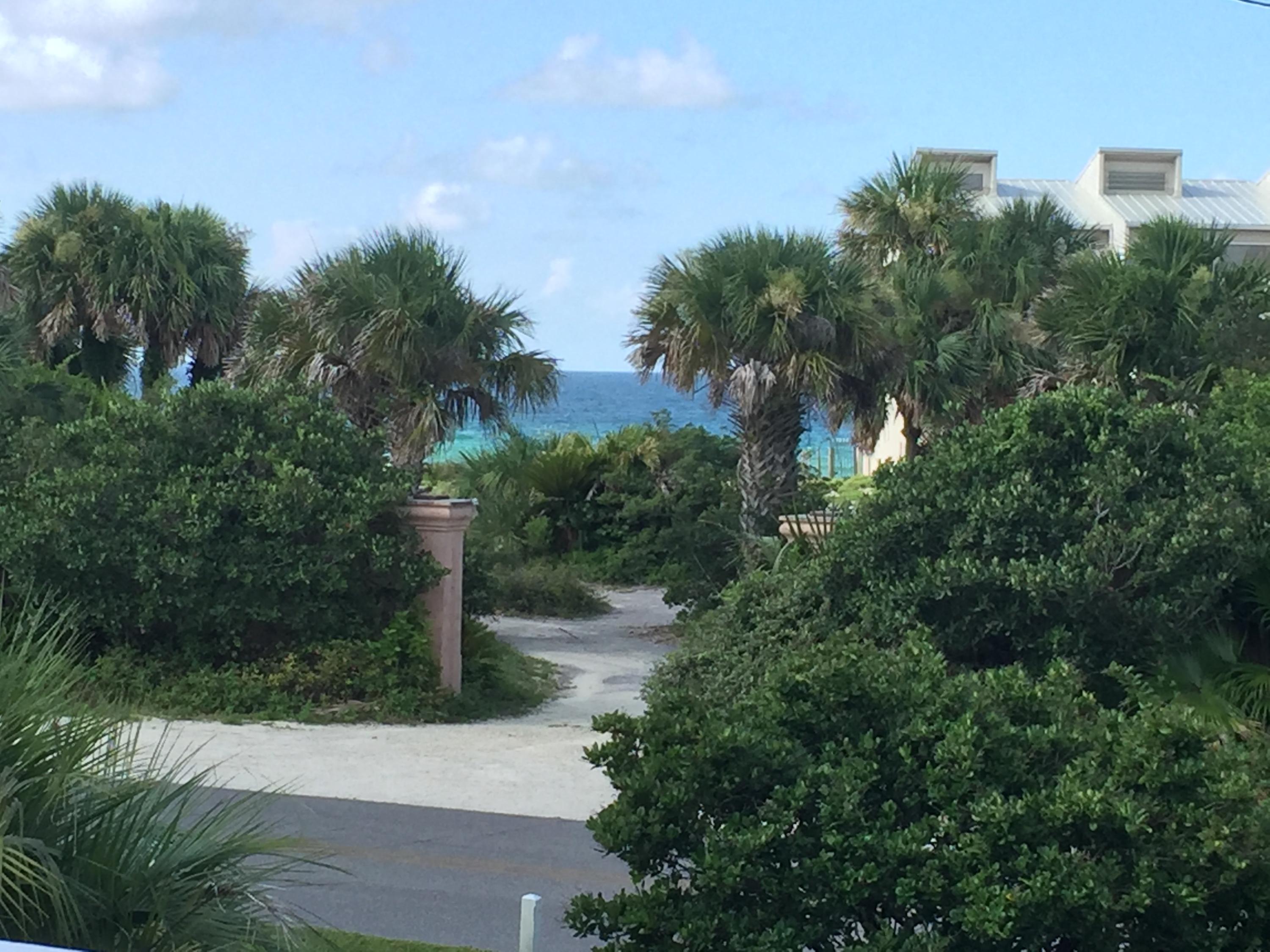 SANDCASTLES BY THE SEA T/H PH 1 - Residential