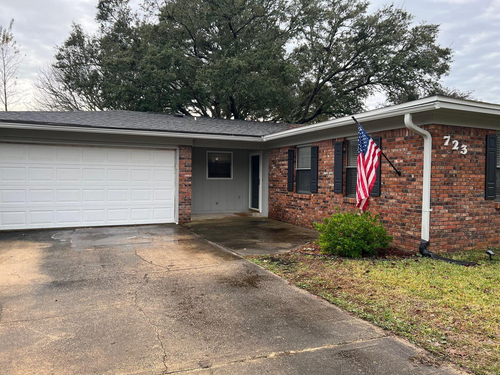 GABLE ESTATES - Residential Lease
