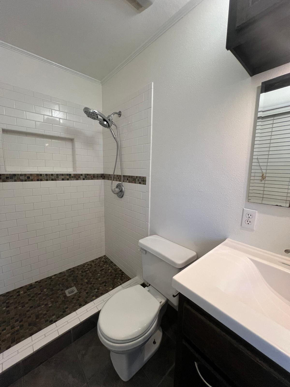 GABLE ESTATES - Residential Lease