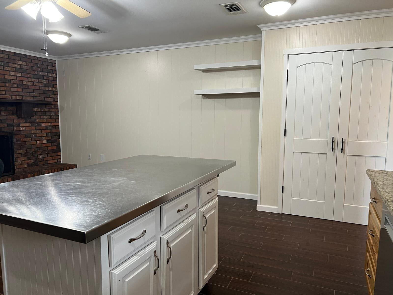 GABLE ESTATES - Residential Lease