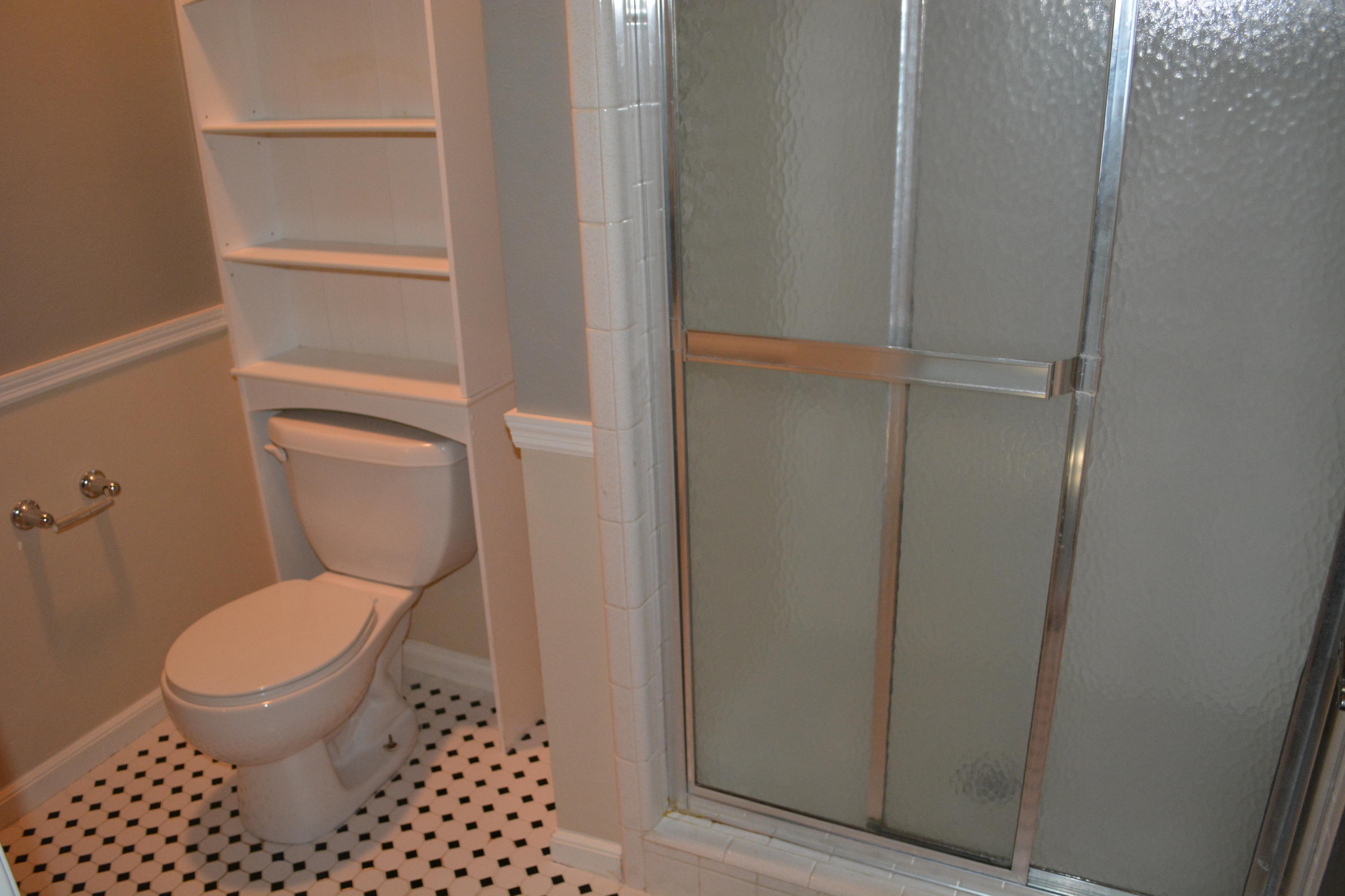 FOREST MANOR 2ND ADDN - Residential