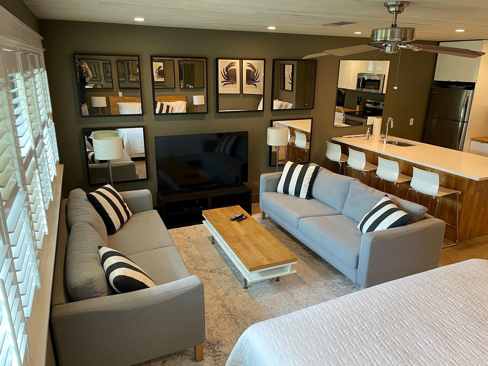 HIDDEN BEACH VILLAS CONDO - Residential