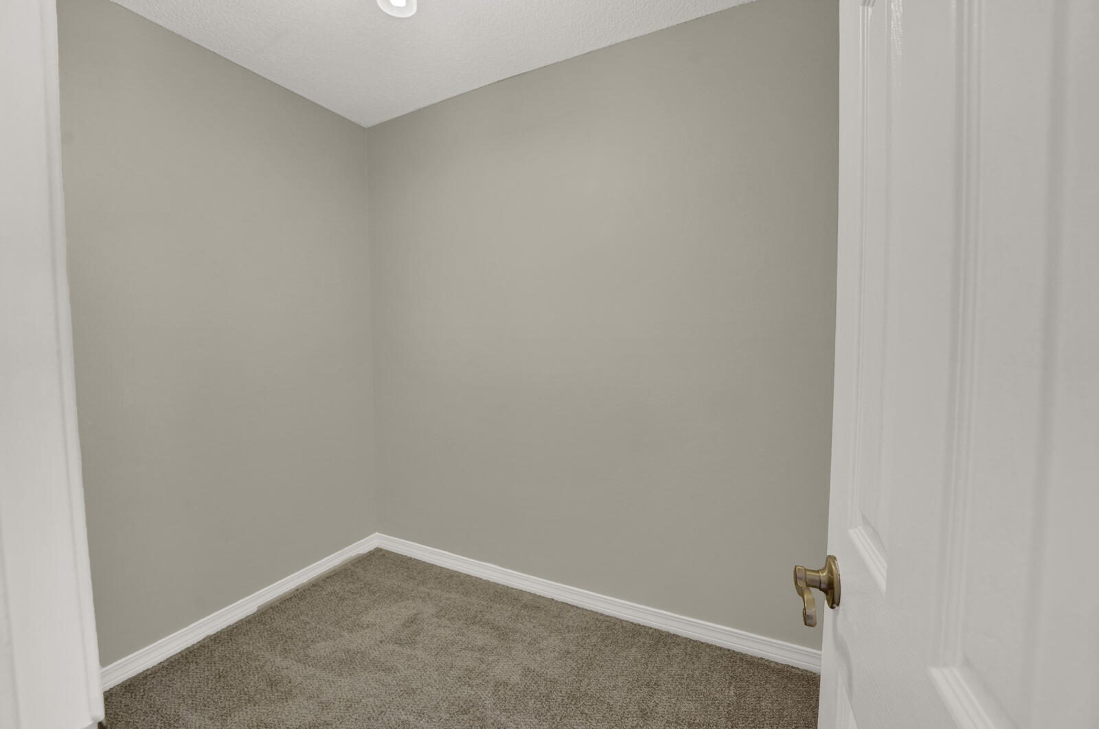 CORONADO VILLAGE PH 3 - Residential