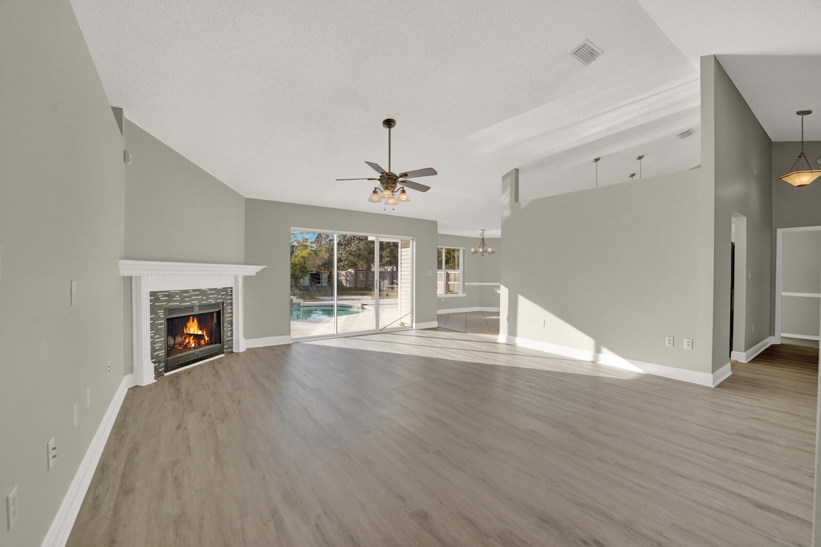 CORONADO VILLAGE PH 3 - Residential