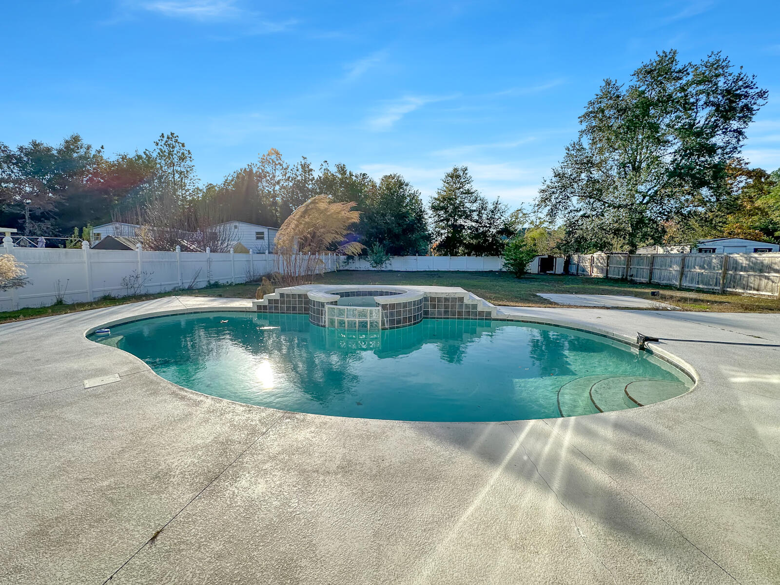 CORONADO VILLAGE PH 3 - Residential