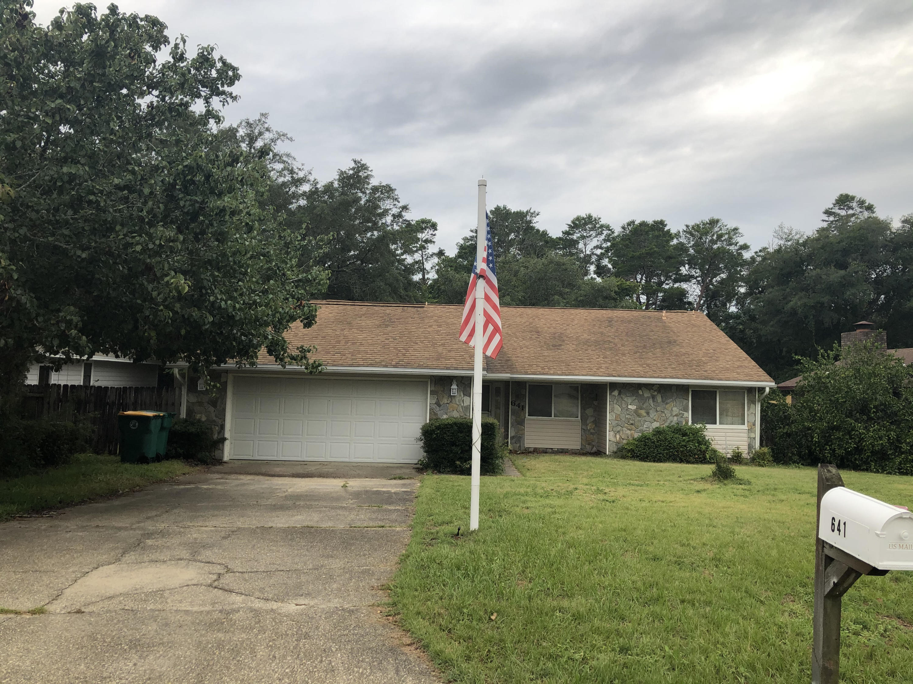 BLUEWATER BAY VILLAGE 1A - Residential