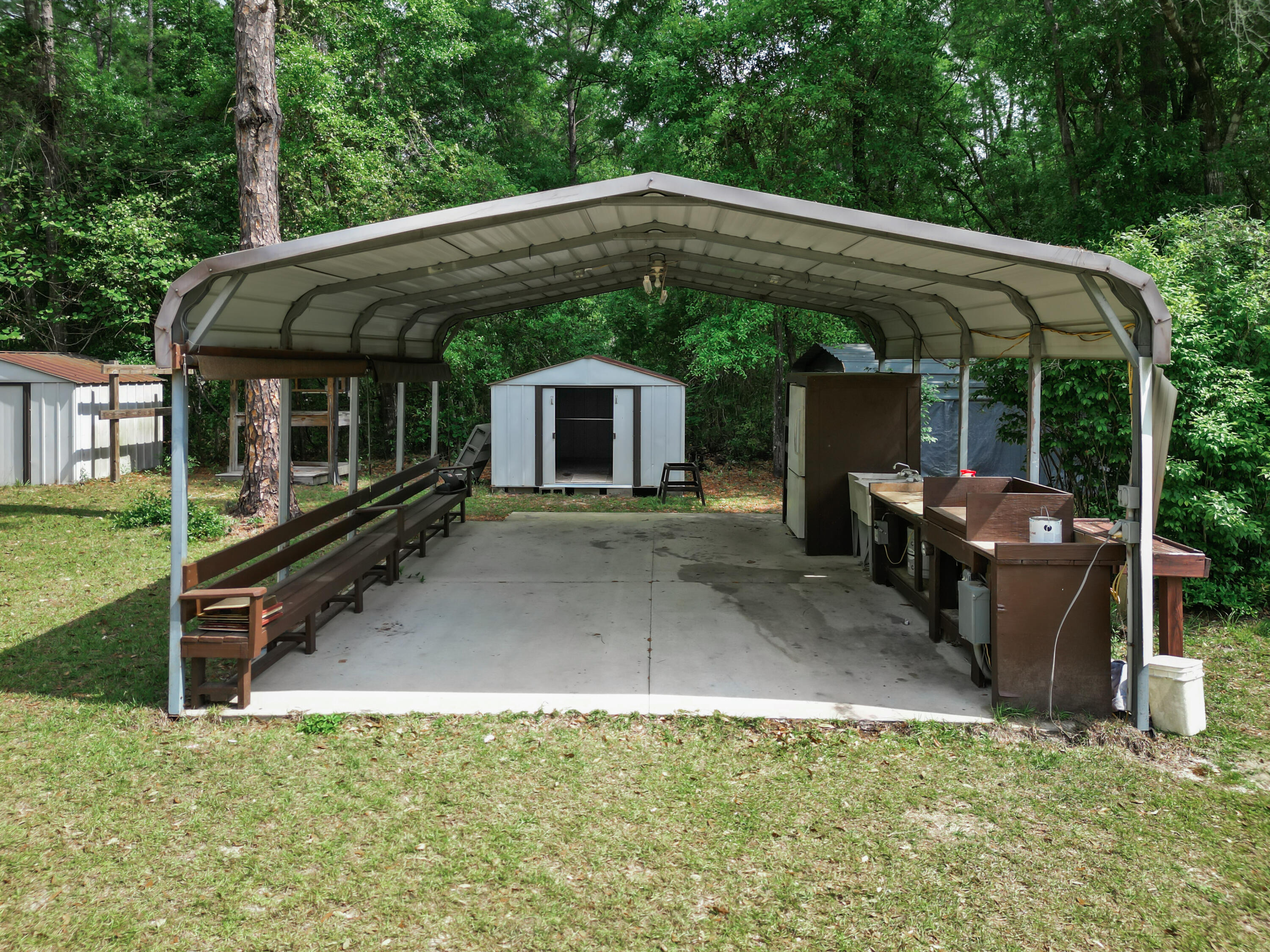 NO RECORDED SUBDIVISION - Residential