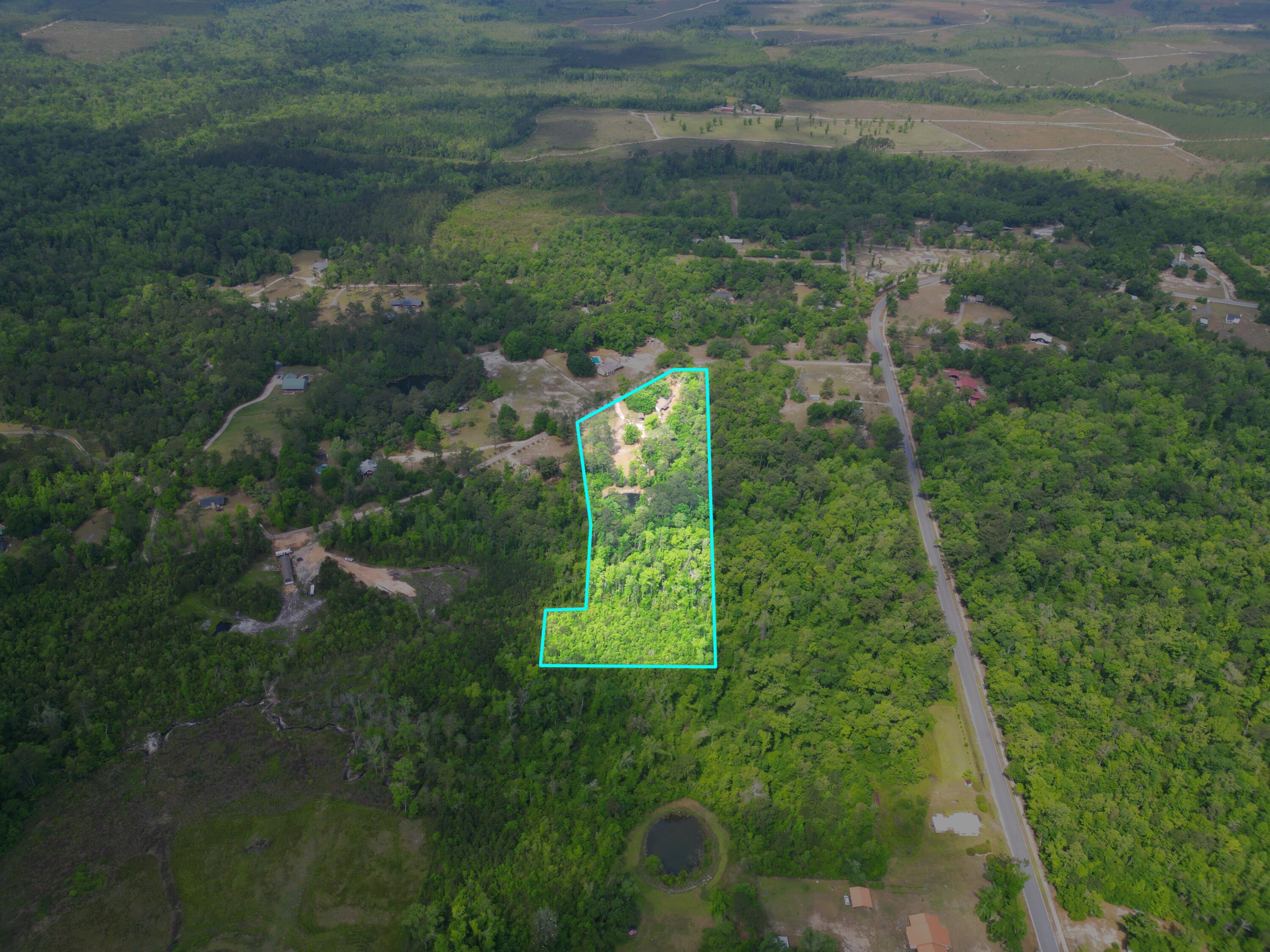 NO RECORDED SUBDIVISION - Residential