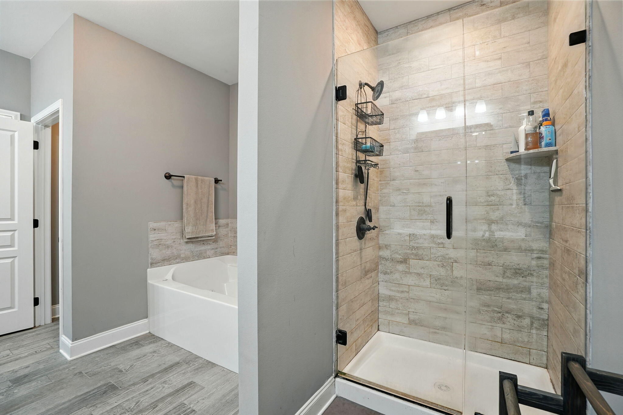 TRAILWOOD ESTATES - Residential