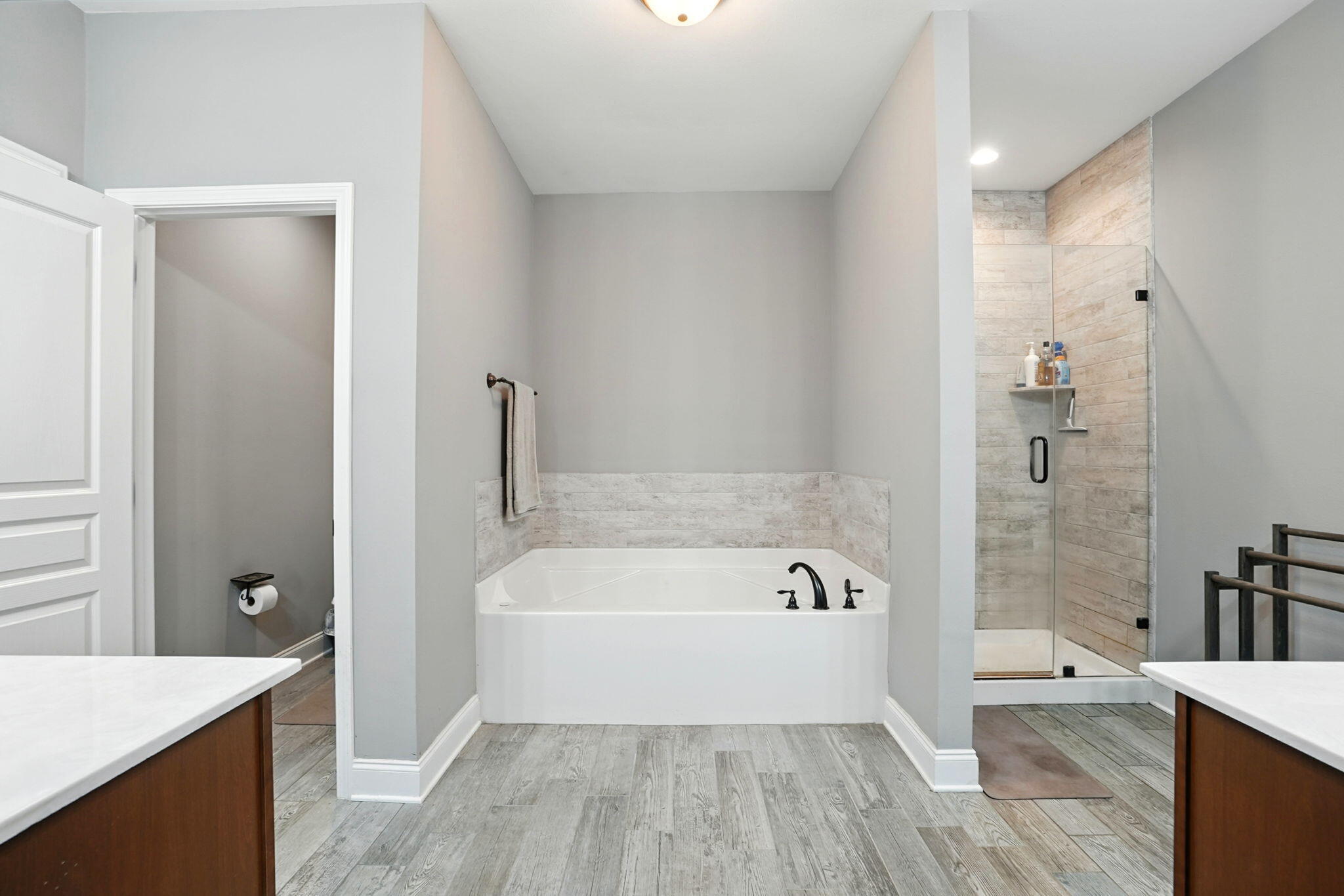 TRAILWOOD ESTATES - Residential