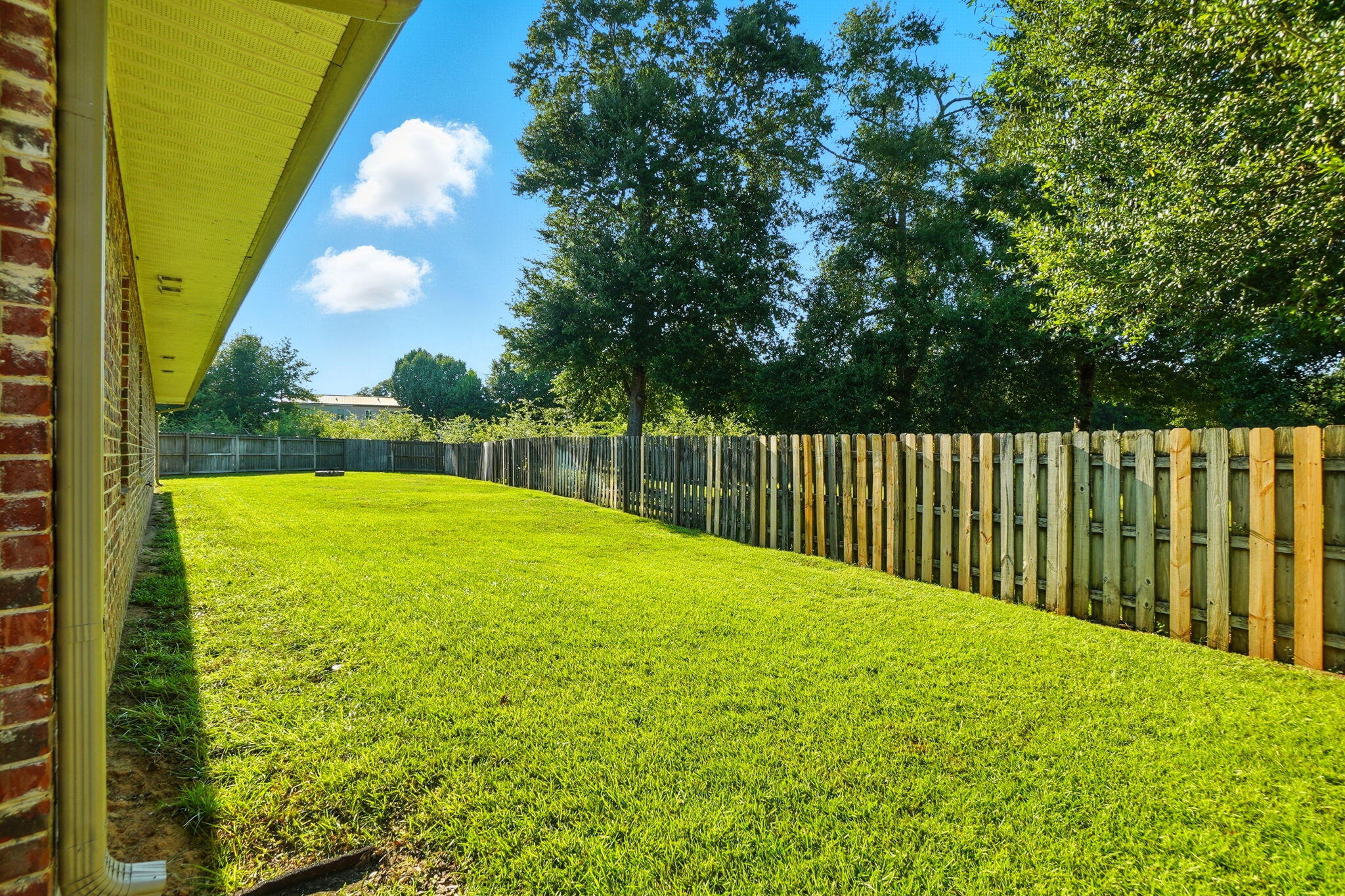 TRAILWOOD ESTATES - Residential