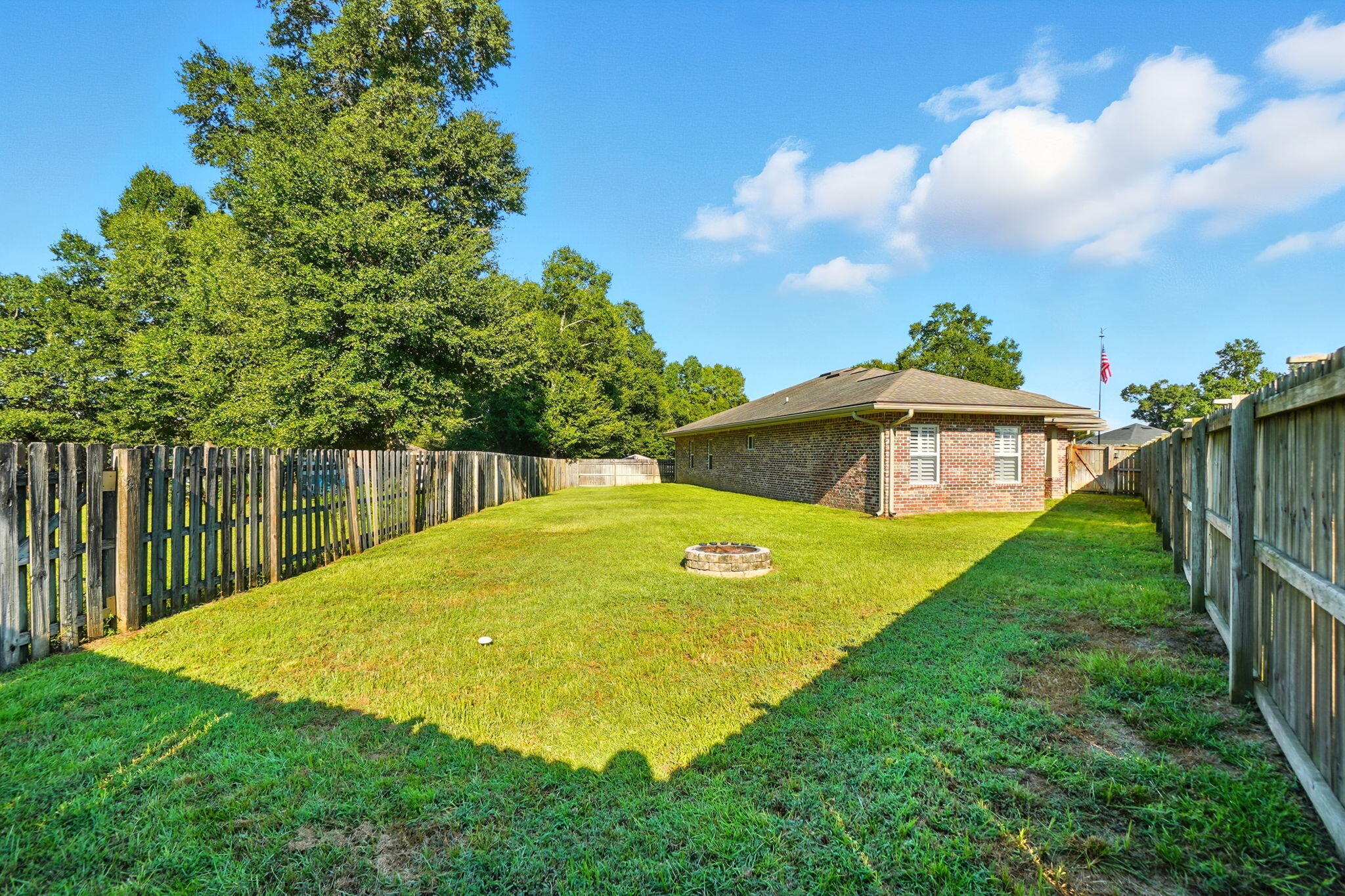 TRAILWOOD ESTATES - Residential