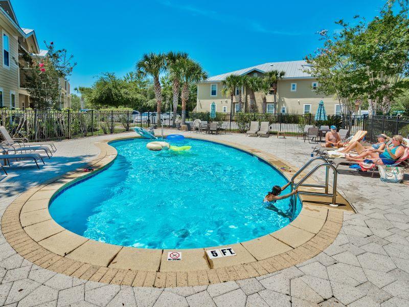 TOPSAIL VILLAGE - Residential