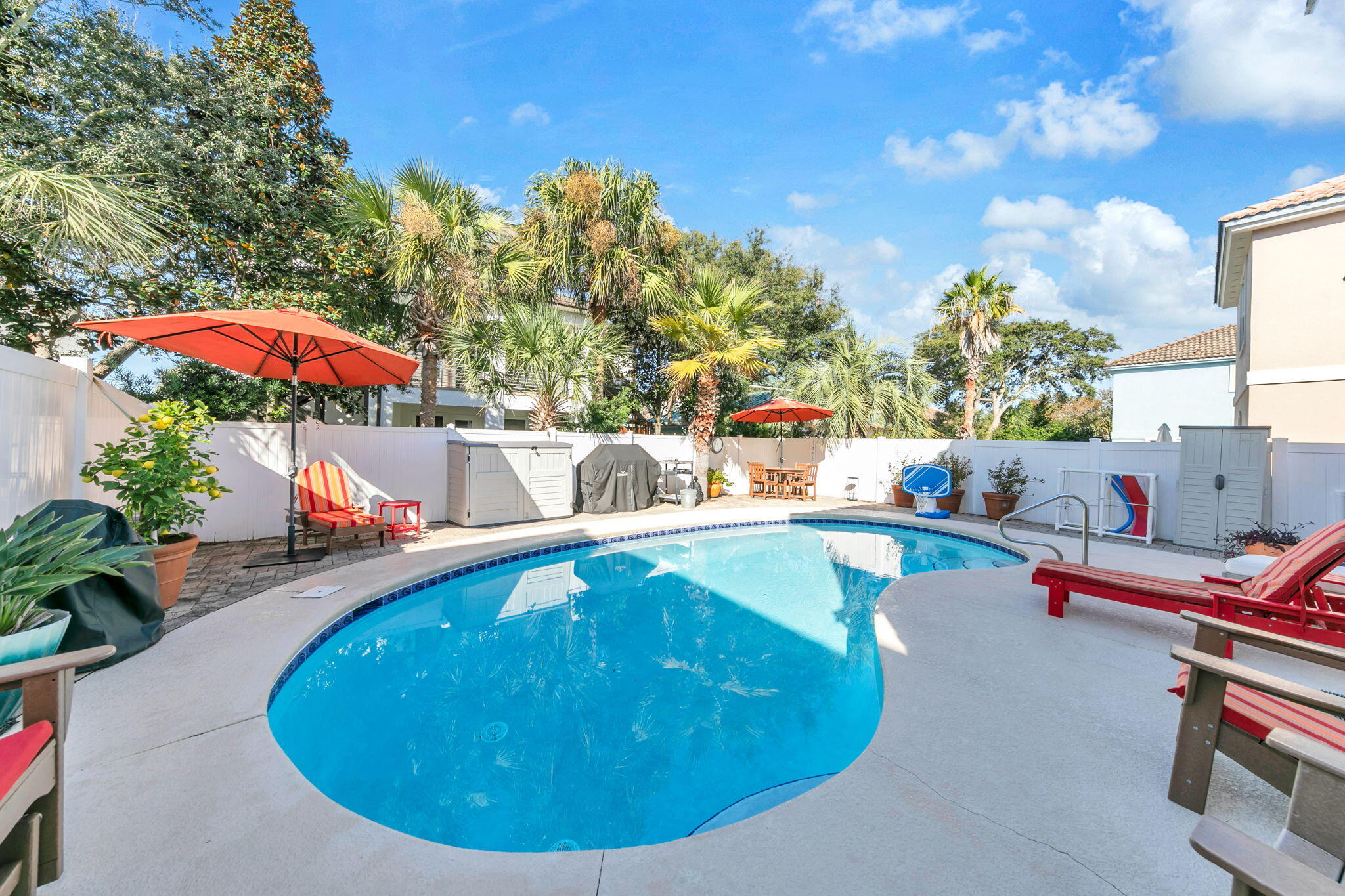 TERRA COTTA TERRACE - Residential