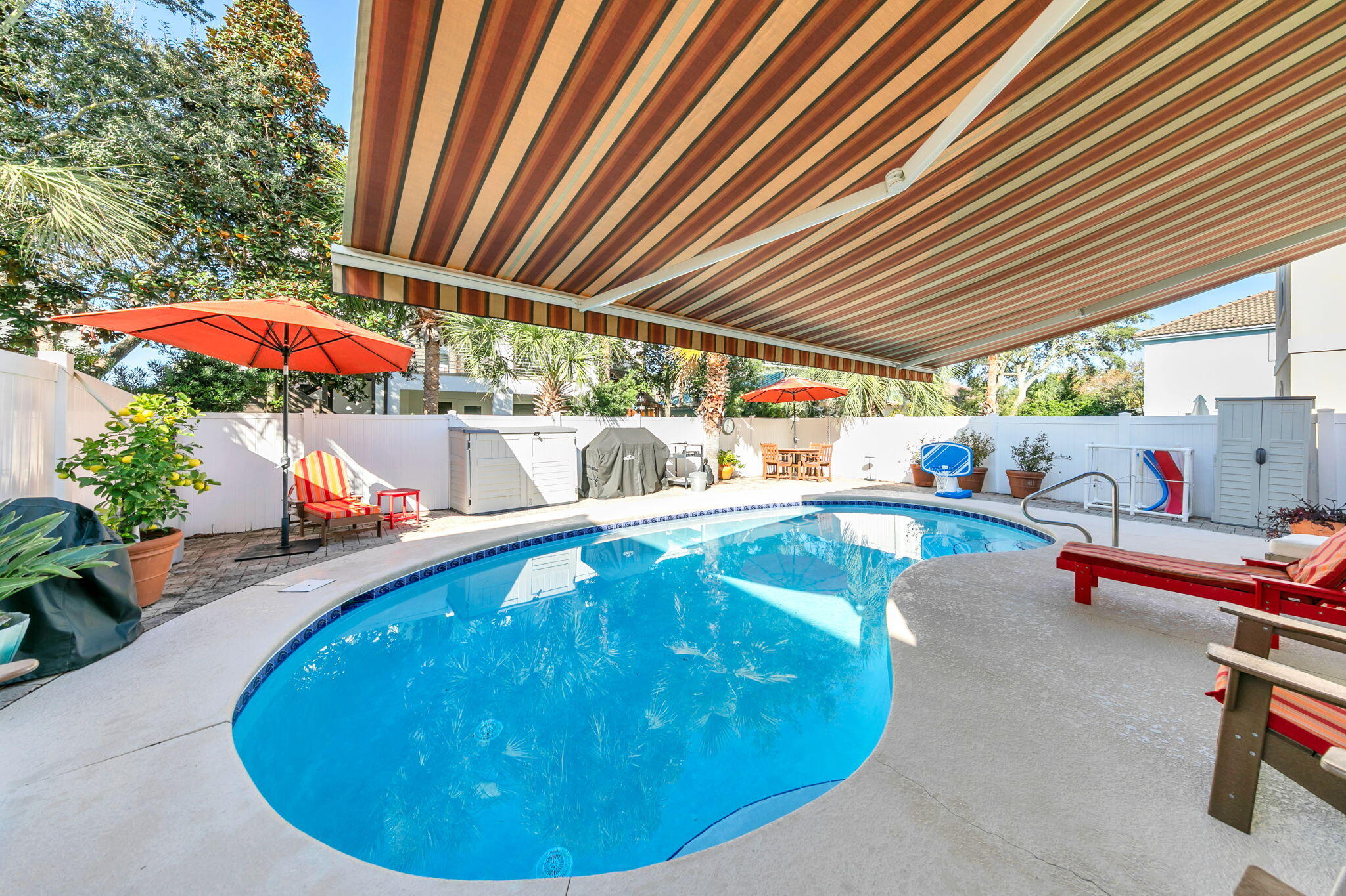 TERRA COTTA TERRACE - Residential