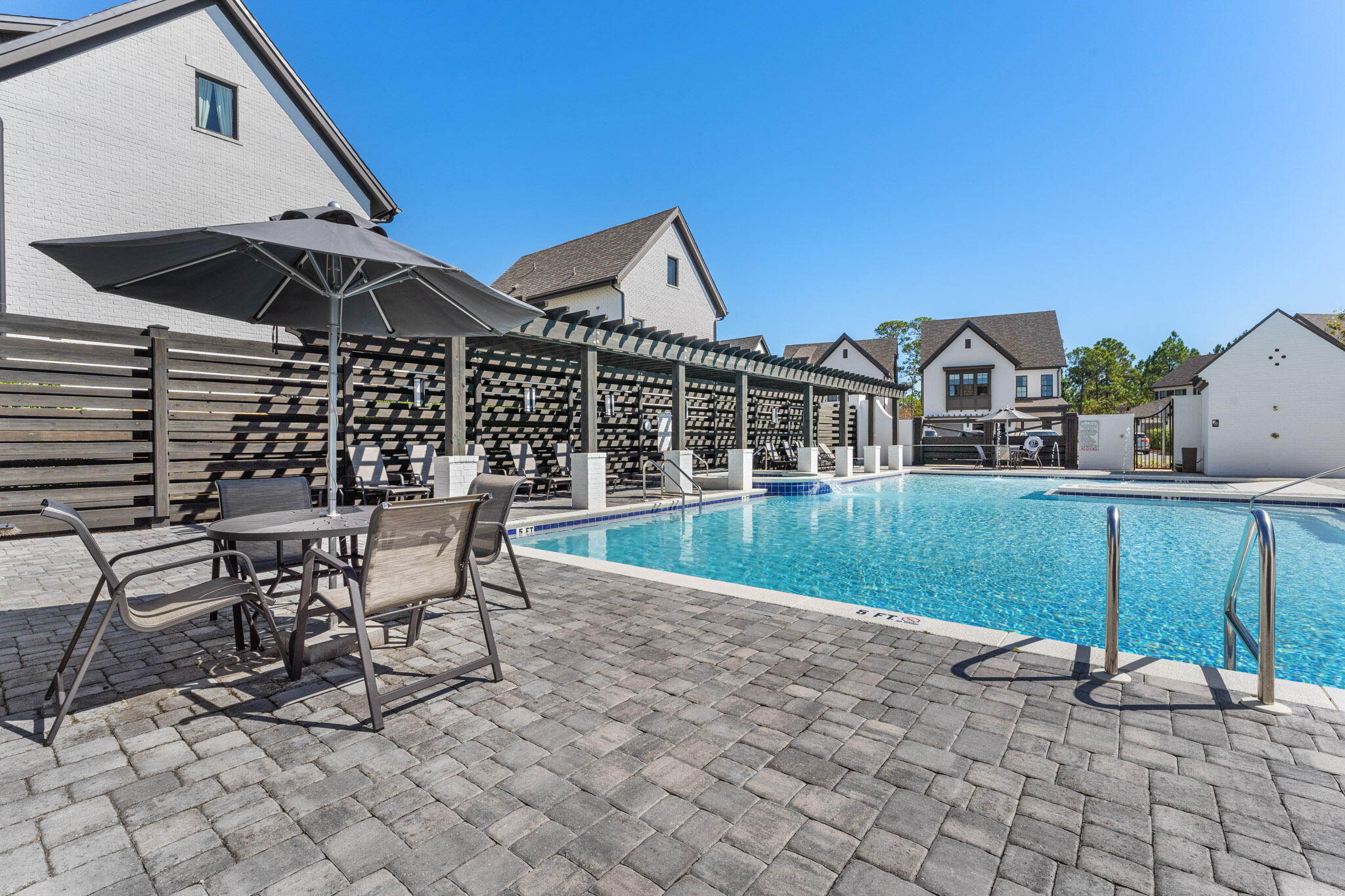 Ridgewalk - Residential