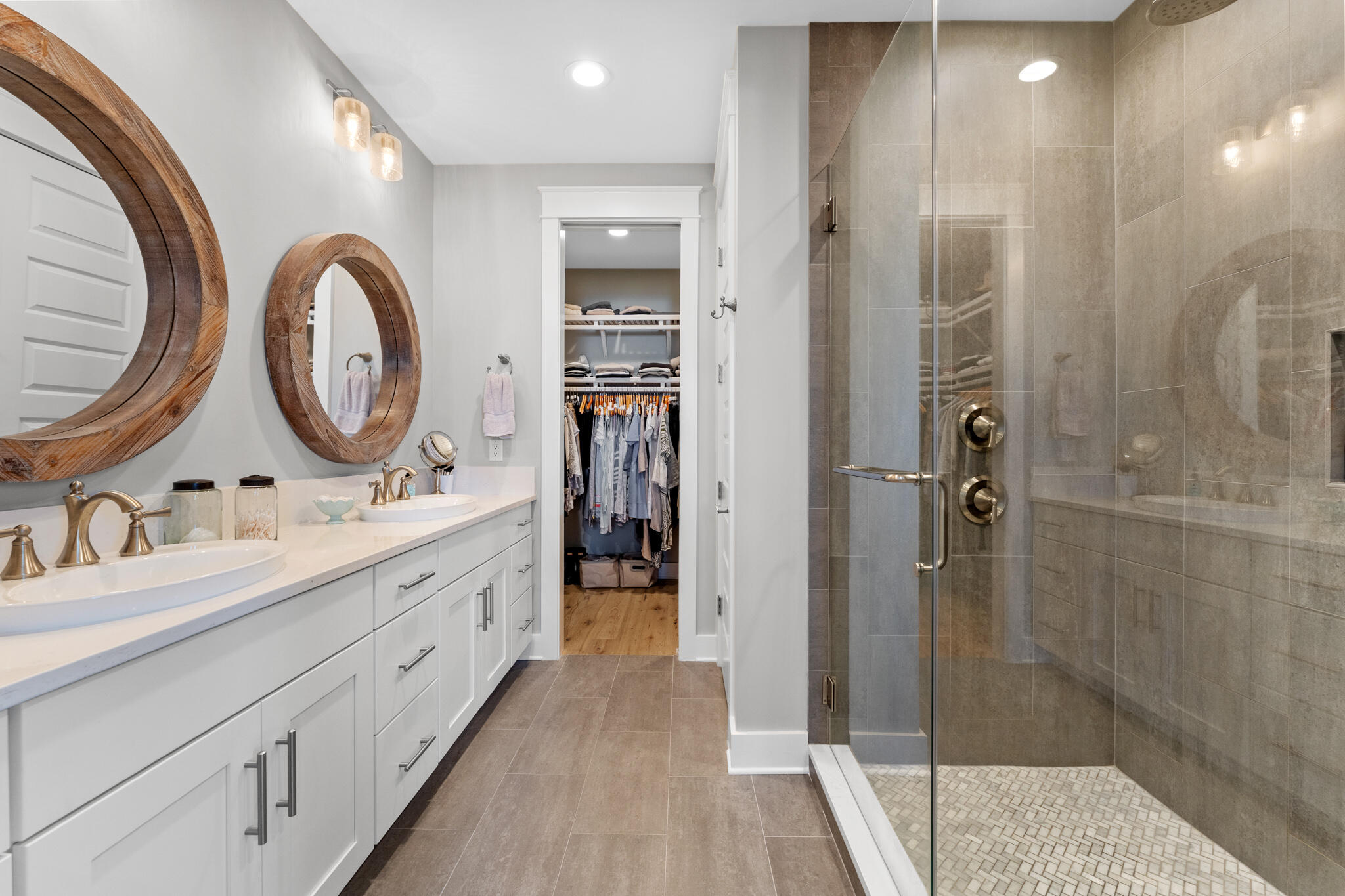 Ridgewalk - Residential