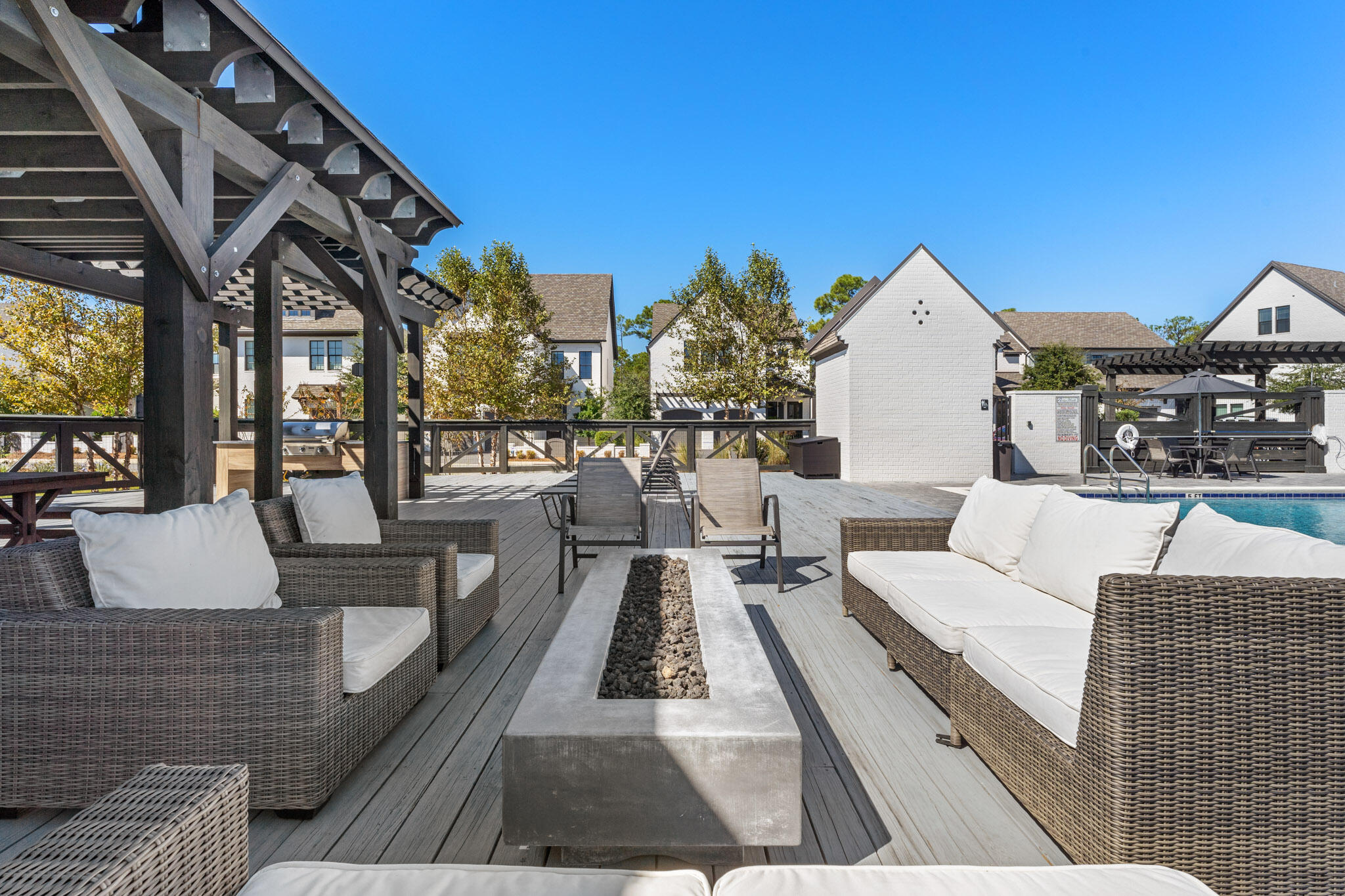 Ridgewalk - Residential