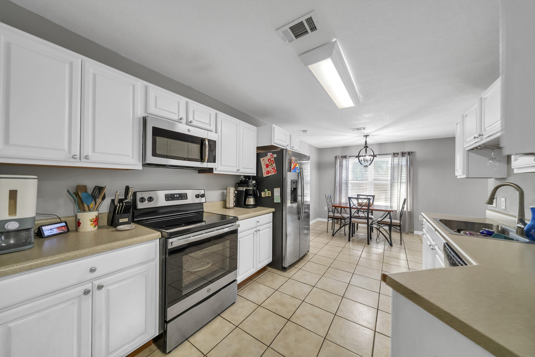 MCLAUGHLIN & HARRIS - Residential