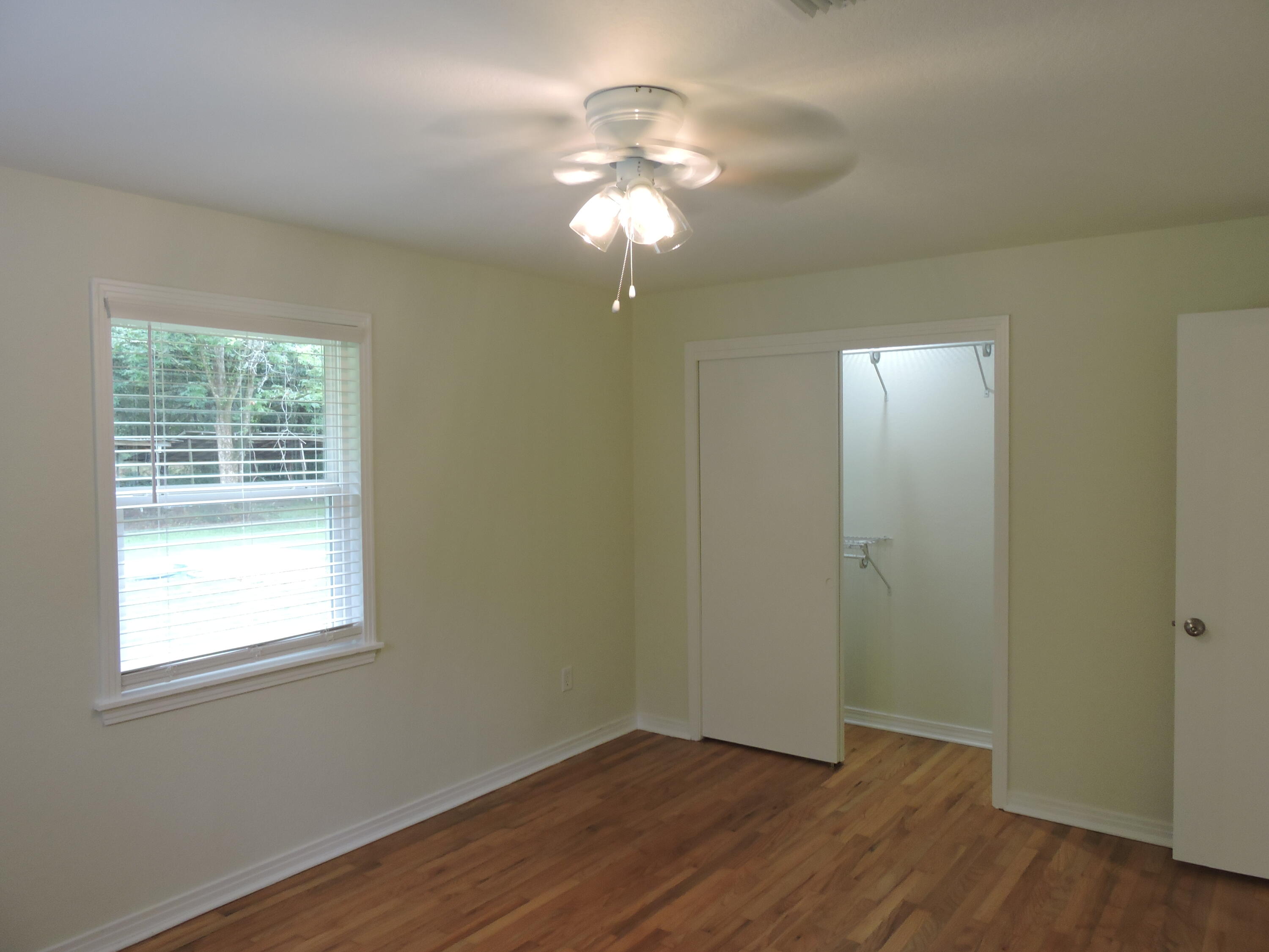 OAKCREST F & G PLAT 5 - Residential Lease
