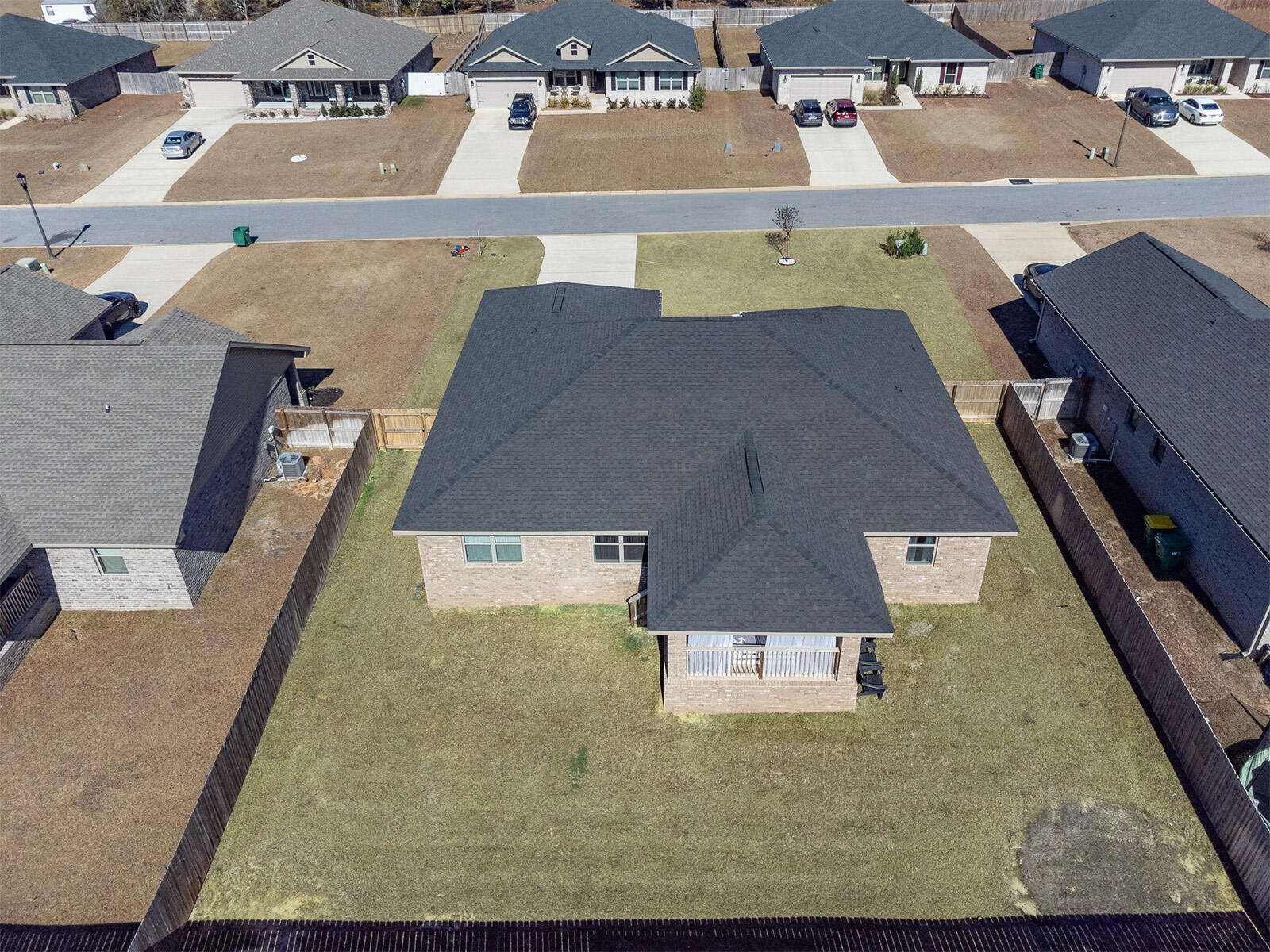 CHARLESTON PLACE - Residential Lease