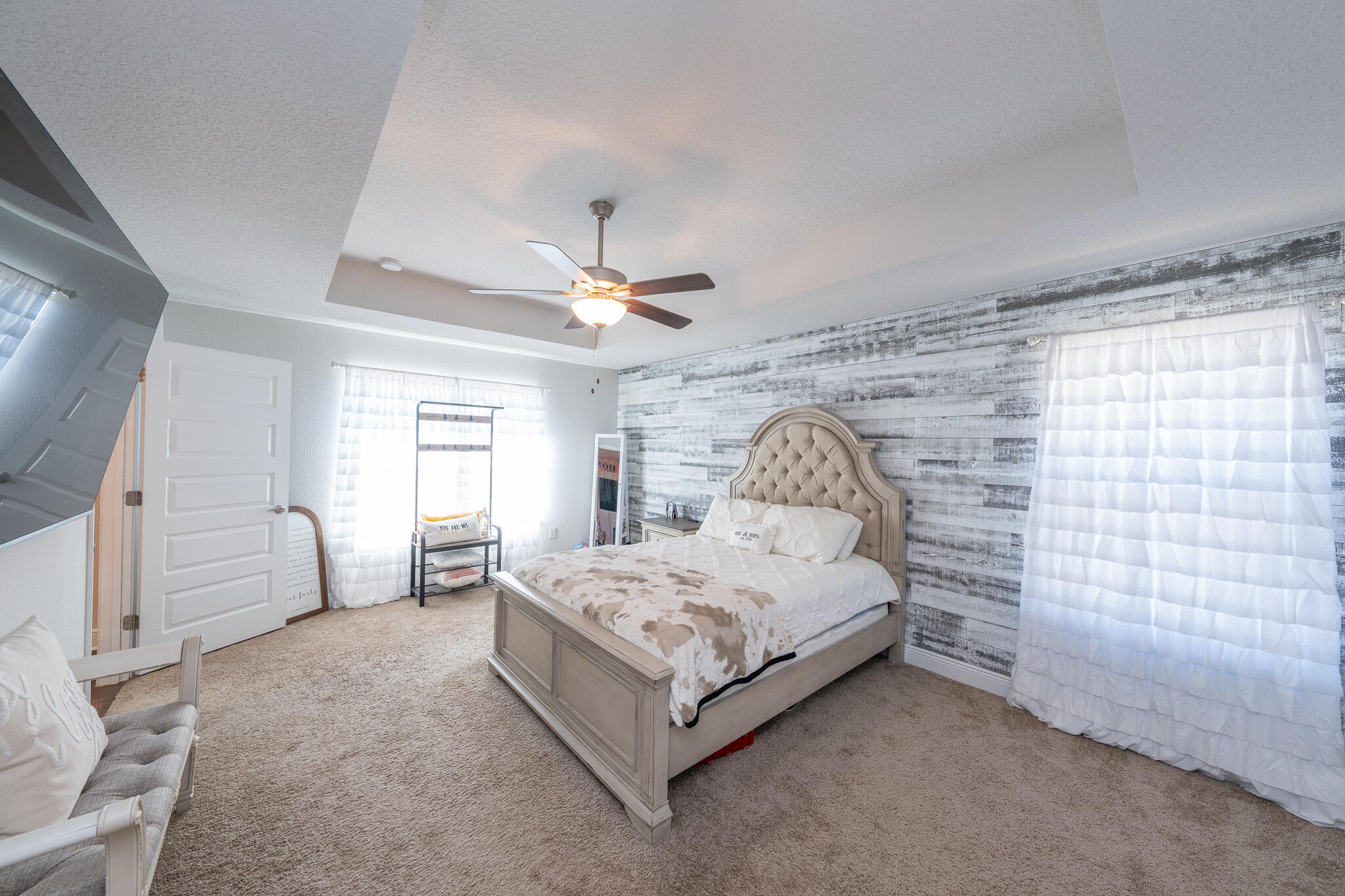 CHARLESTON PLACE - Residential Lease