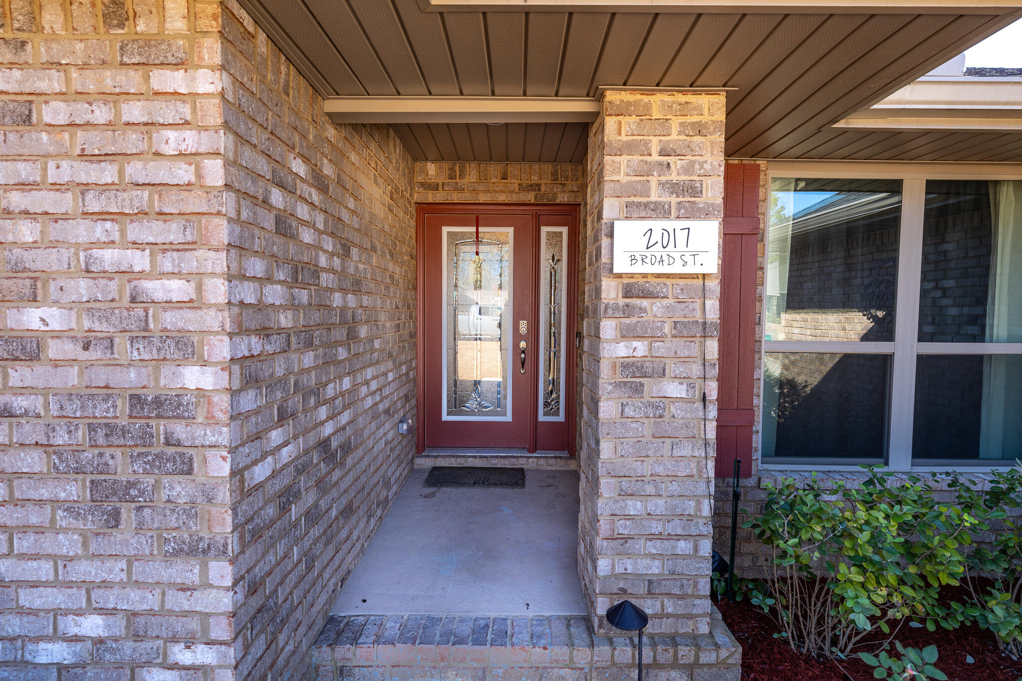 CHARLESTON PLACE - Residential Lease