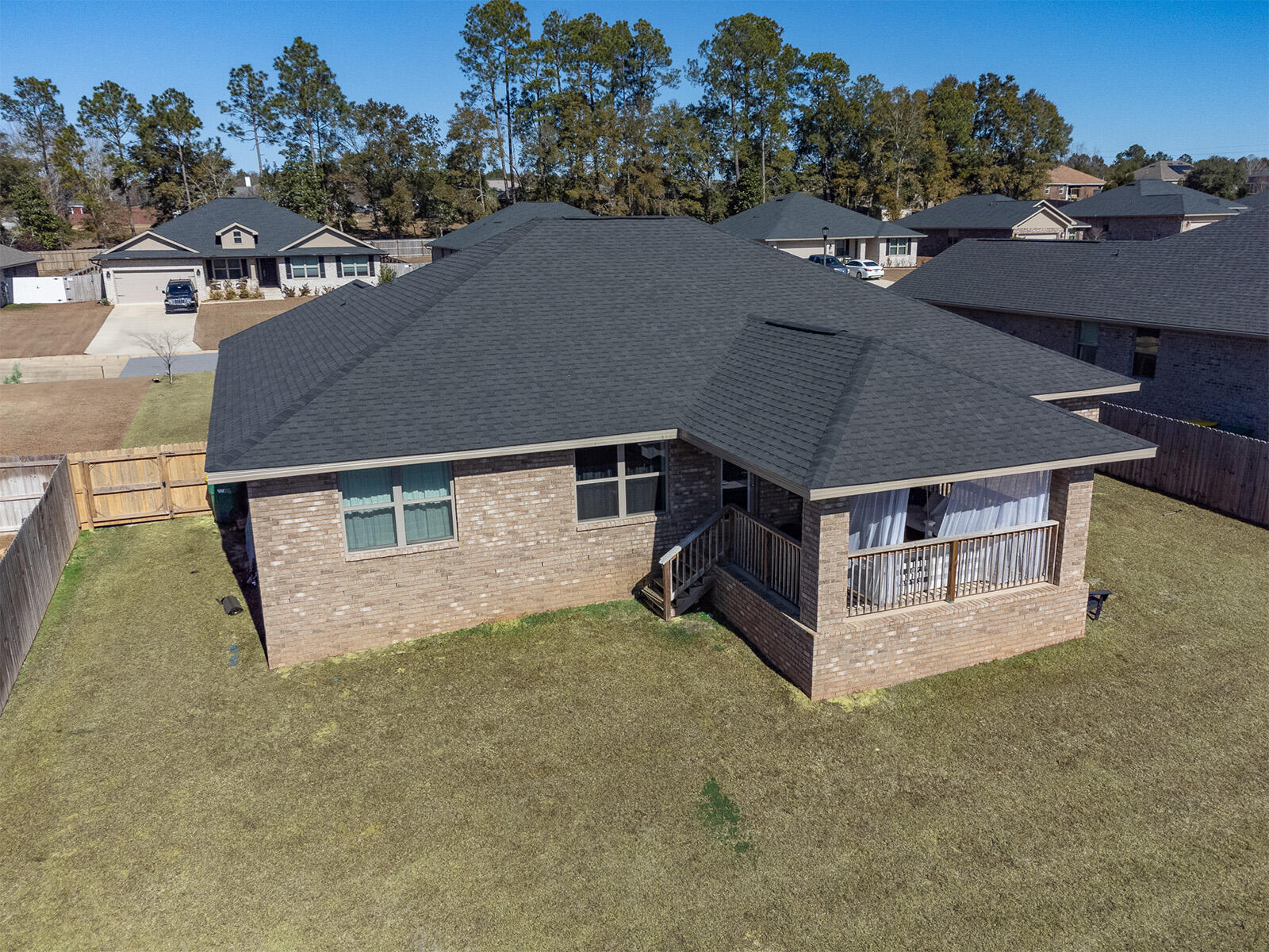 CHARLESTON PLACE - Residential Lease