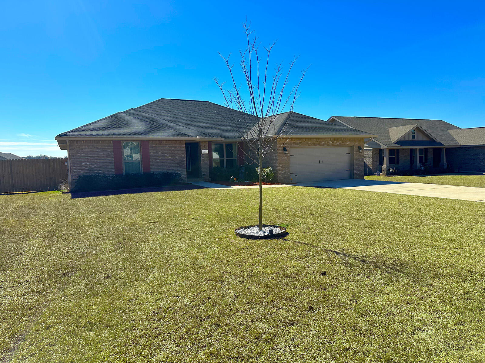 CHARLESTON PLACE - Residential Lease