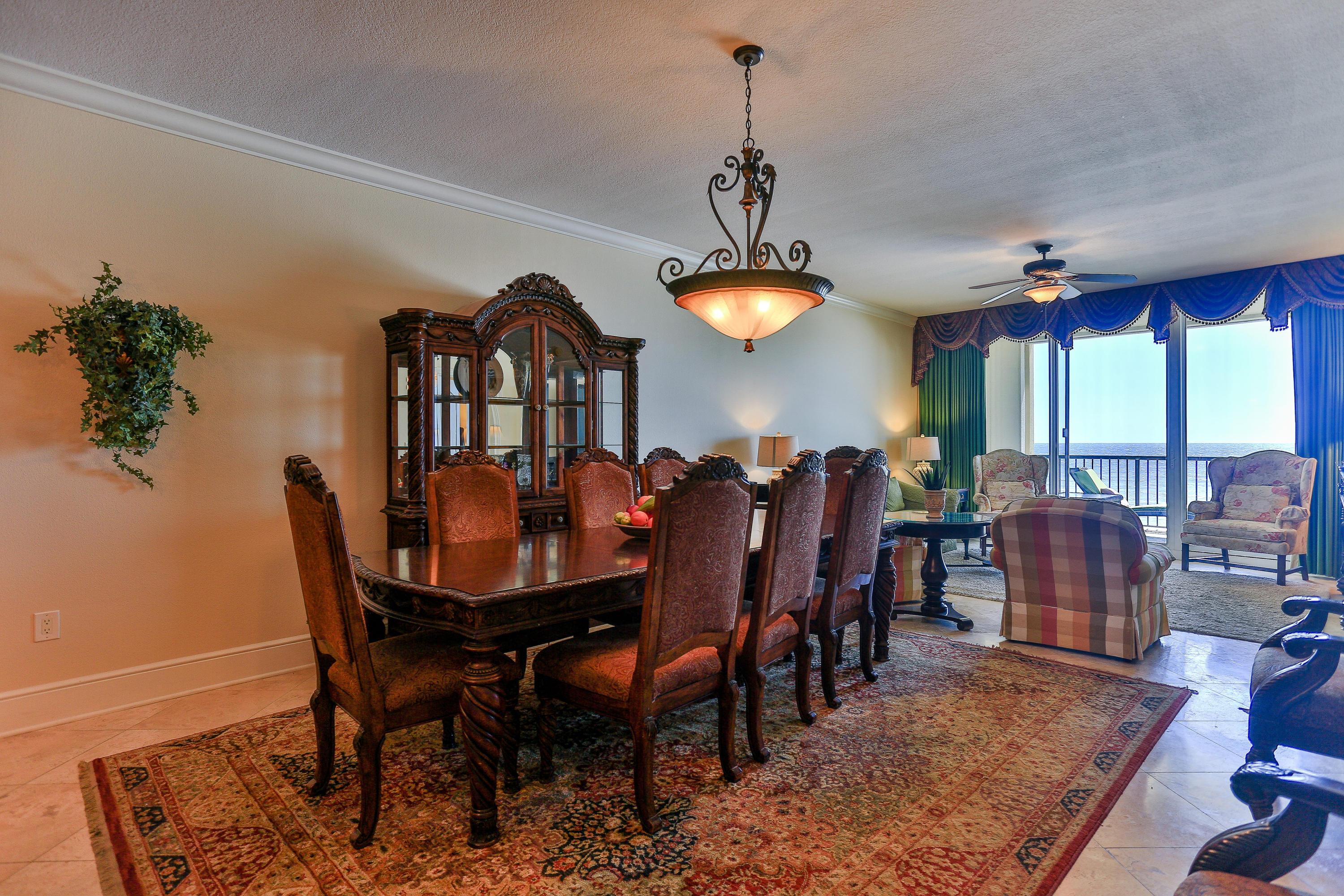 BELLA RIVA - Residential